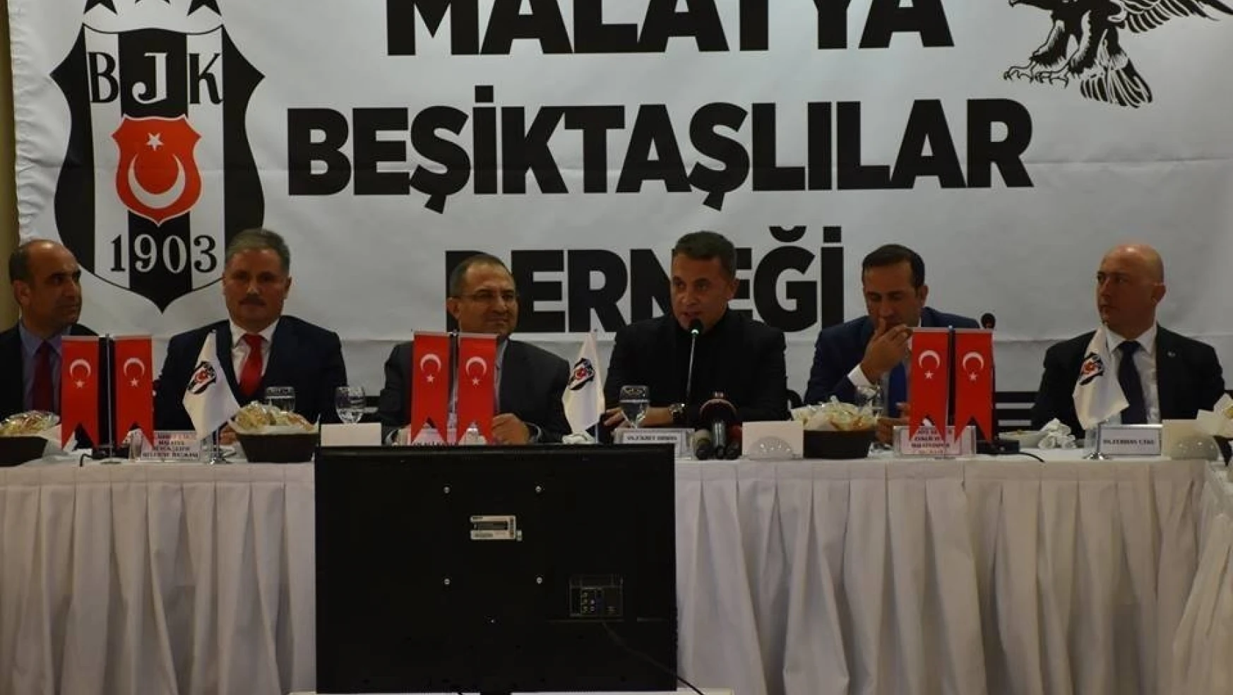 Fikret Orman: 'Bu başarı bir senede olan bir şey değil'
