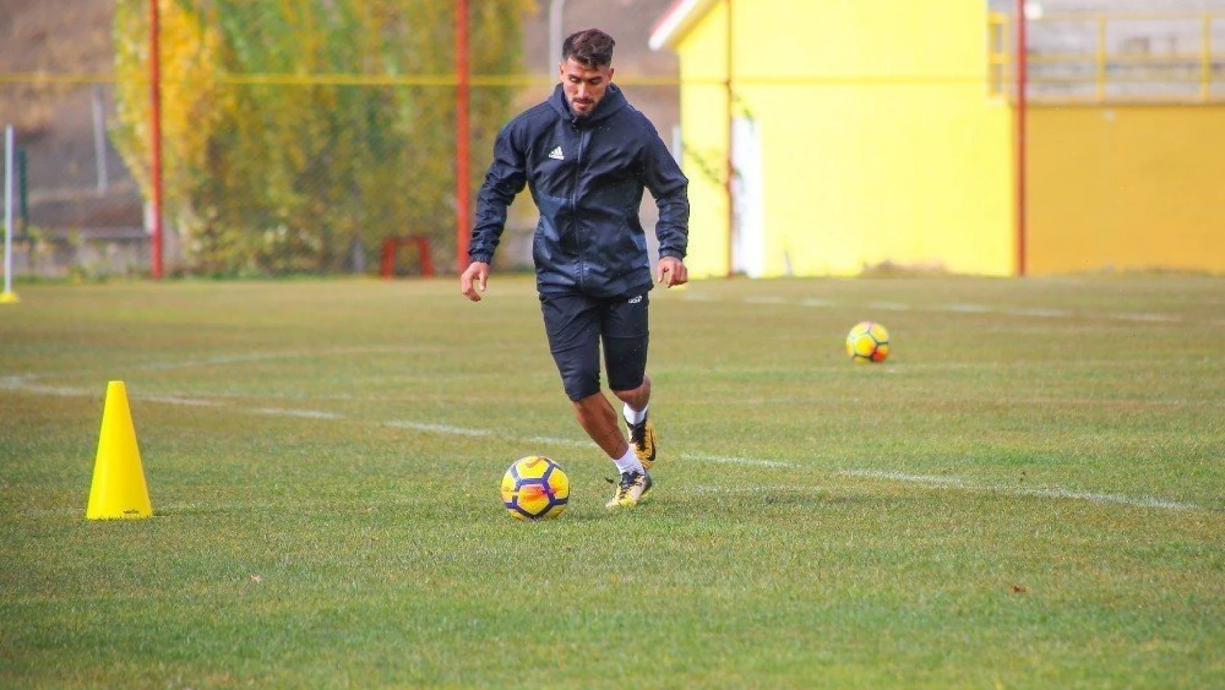 E.Yeni Malatyaspor'un Arjantinlisi Dening daha fazla süre istiyor
