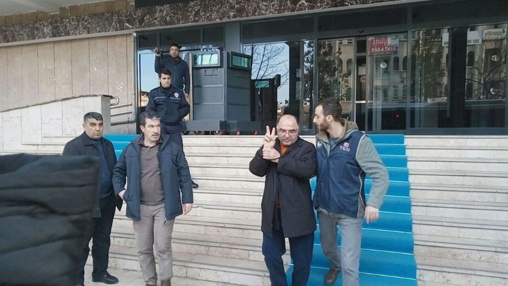 Malatya'da terör operasyonunda 13 tutuklama
