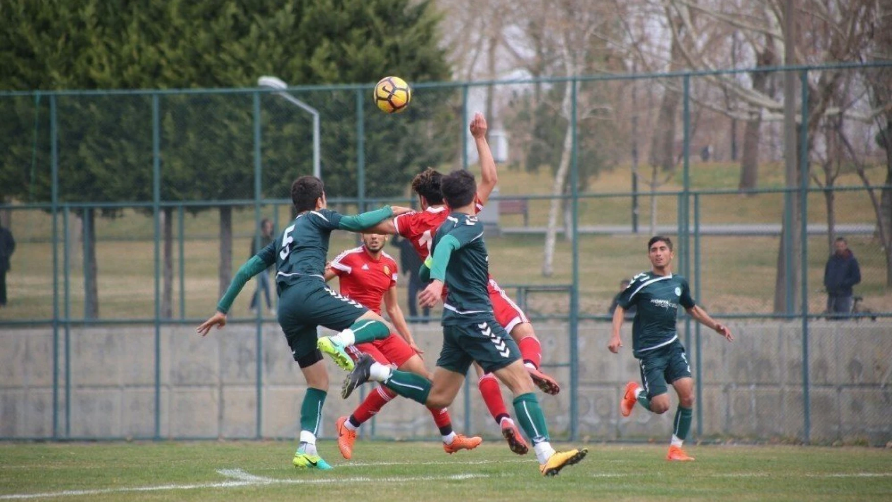 U21 Ligi'nde E. Yeni Malatyaspor ile A. Konyaspor yenişemedi
