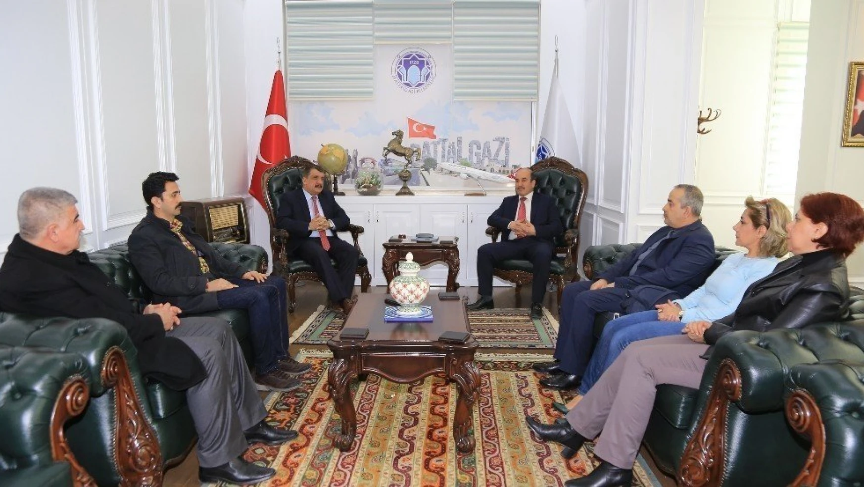 Başkan Gürkan, STK'larla istişarelere devam ediyor
