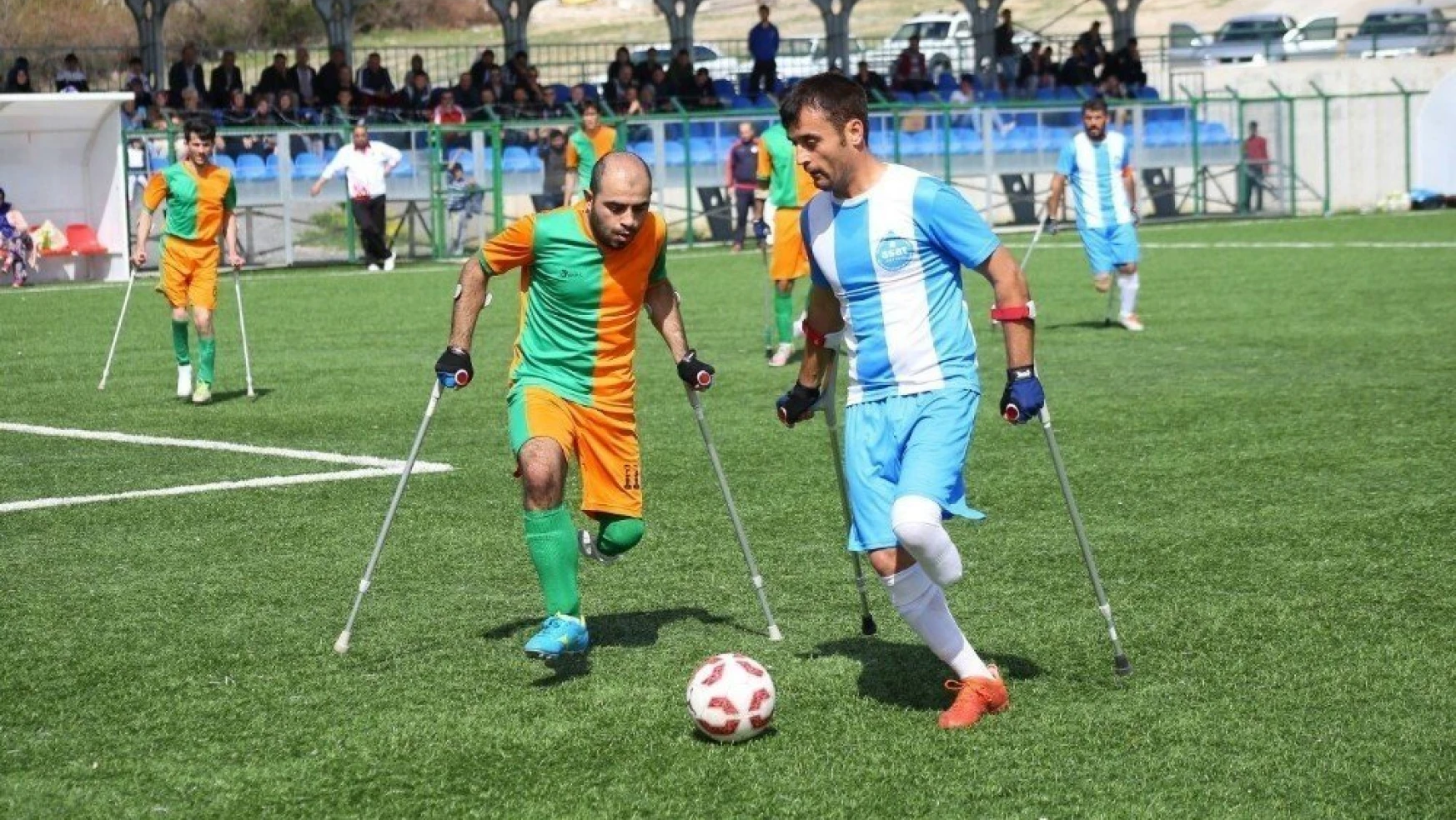 Büyükşehir Belediyesi Ampute Futbol Takımı şampiyonluk için son virajda
