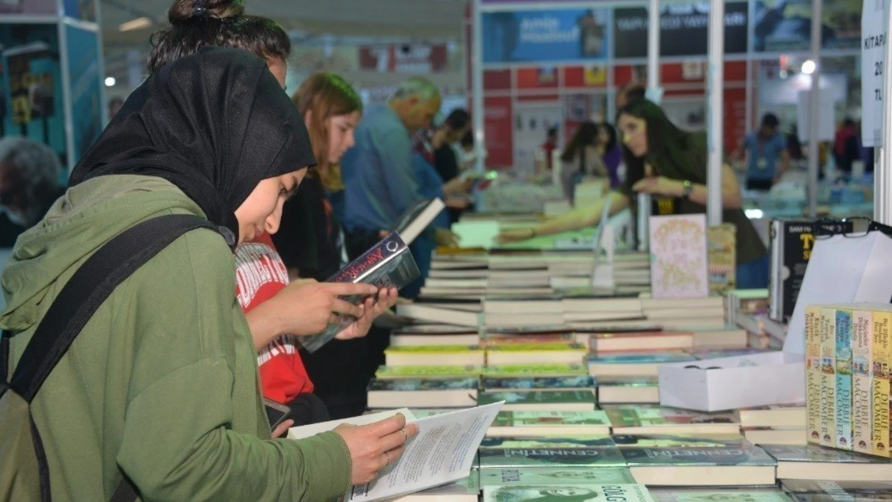 7. Malatya Anadolu Kitap ve Kültür Fuarına büyük ilgi
