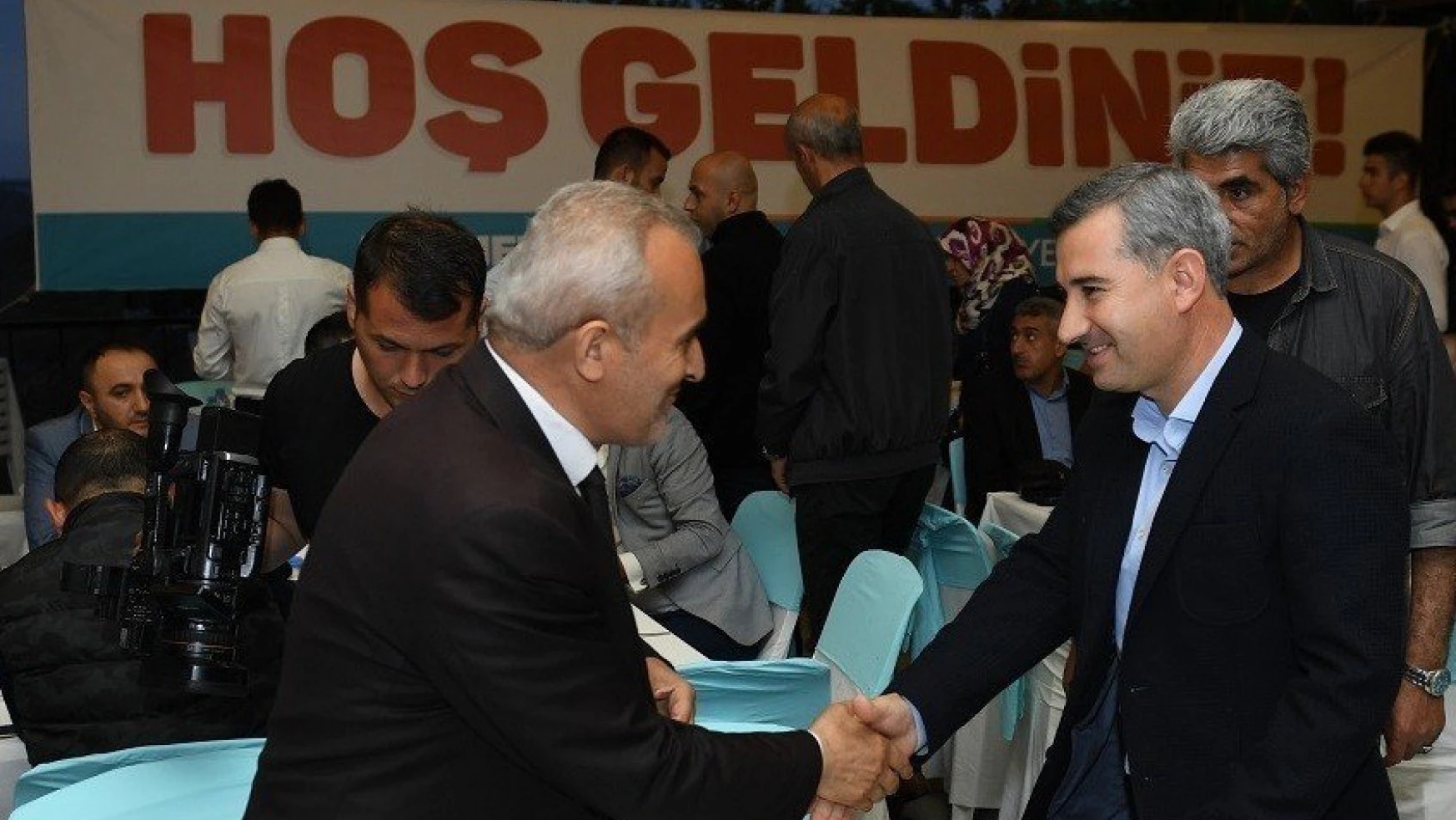 Başkan Çınar, iftarda basın mensuplarını ağırladı