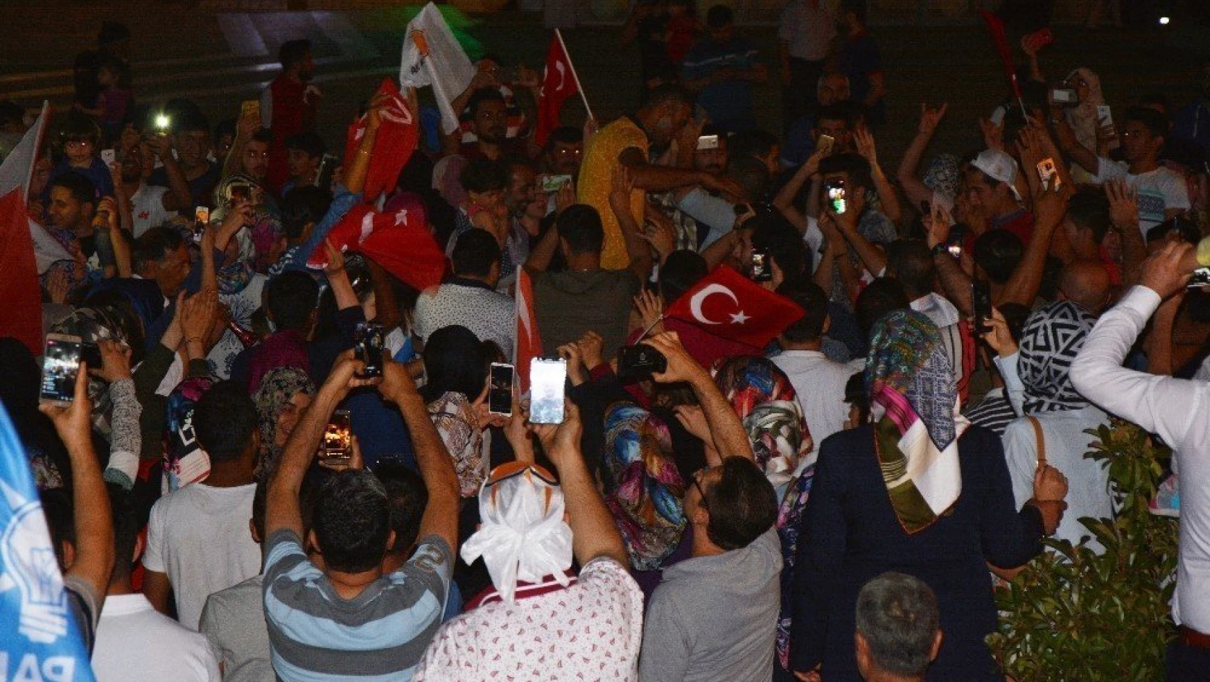Malatya 'Erdoğan' dedi. Coşkulu kutlama!