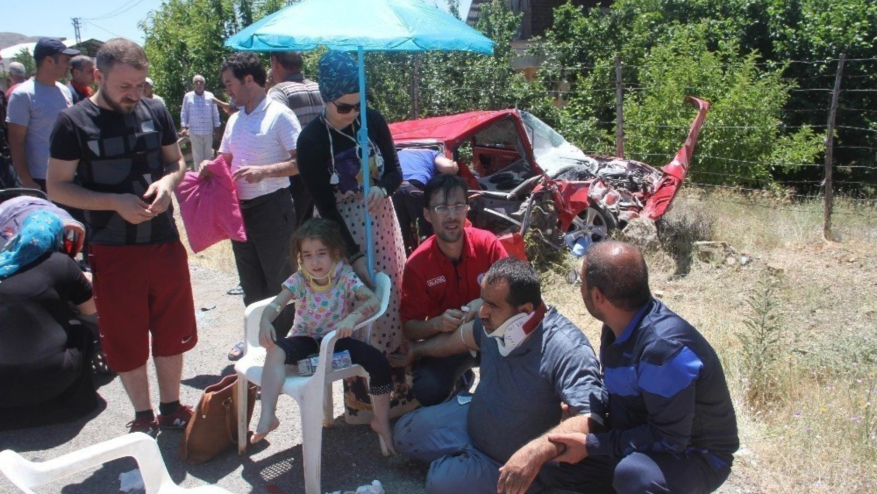 Elazığ-Diyarbakır yolunda feci kaza: 9 yaralı