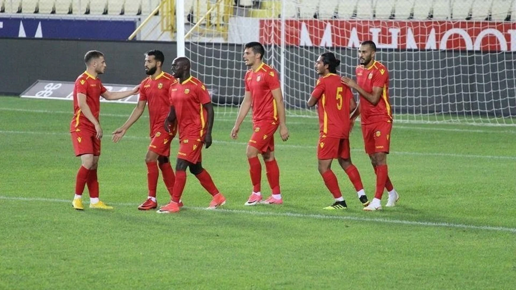 Yeni Malatyaspor hazırlık maçında G. Gaziantep'i 2-1 yendi