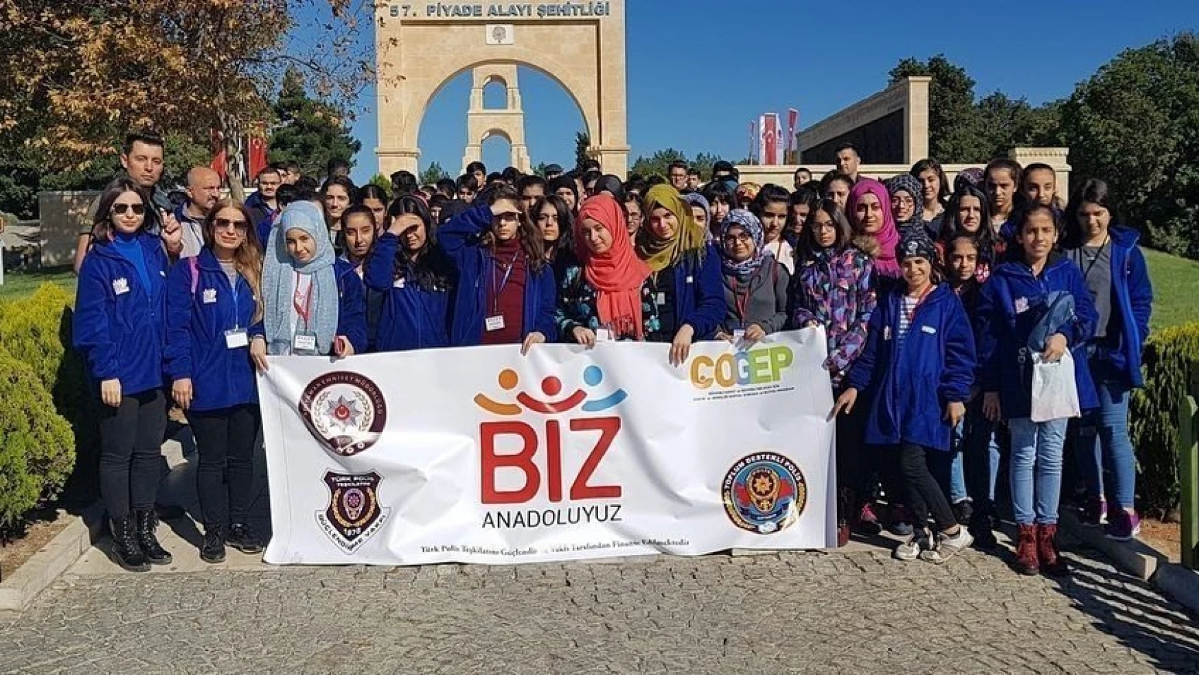Adıyamanlı öğrenciler İstanbul ve Çanakkale'yi gezdi