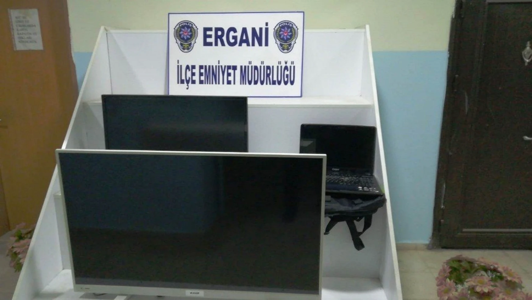 Ergani'de hırsızlık zanlısı 2 kişi tutuklandı