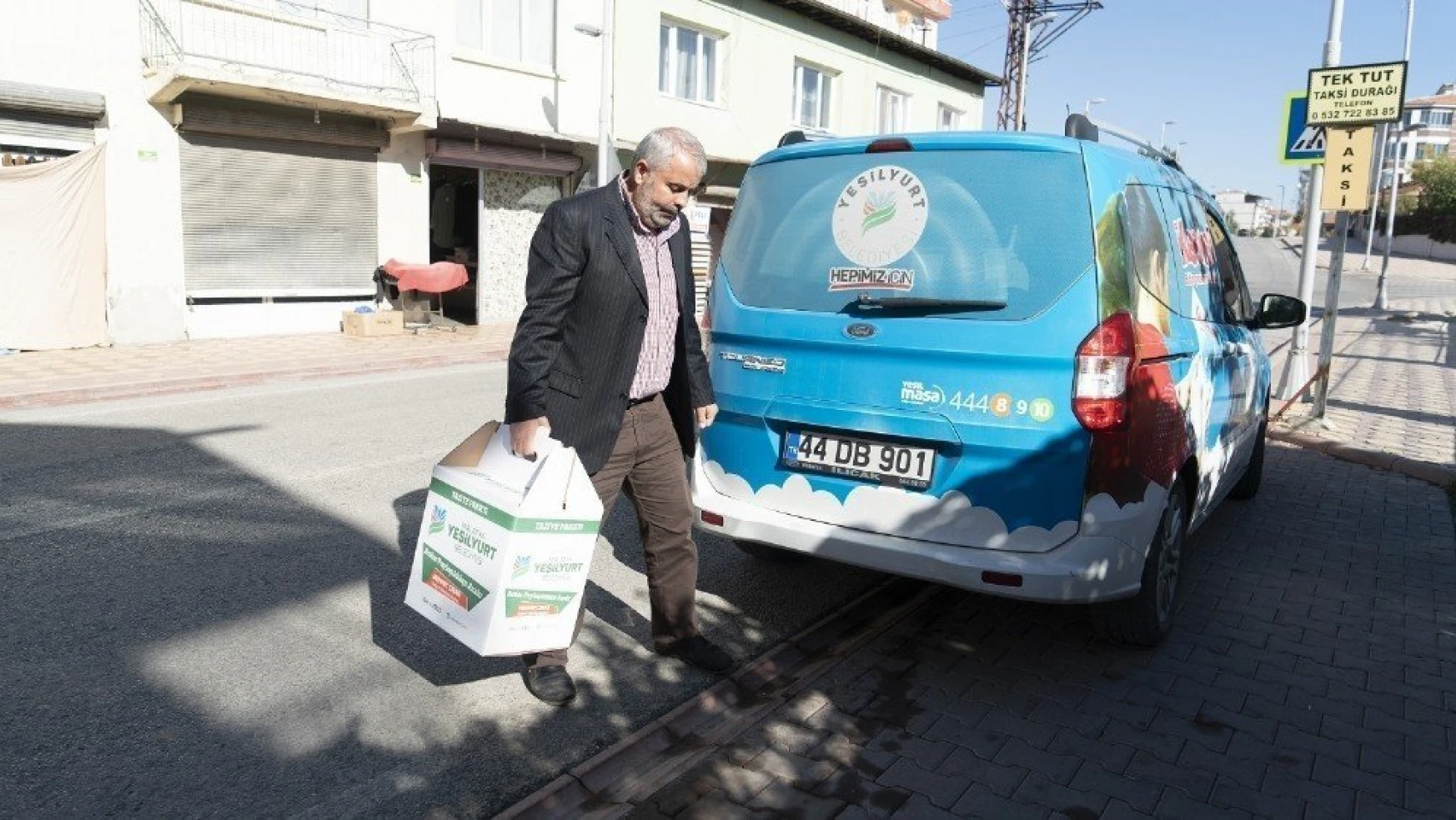 Yeşilyurt Belediyesi 'Taziye Paketi' projesiyle vatandaşların acısını paylaşıyor