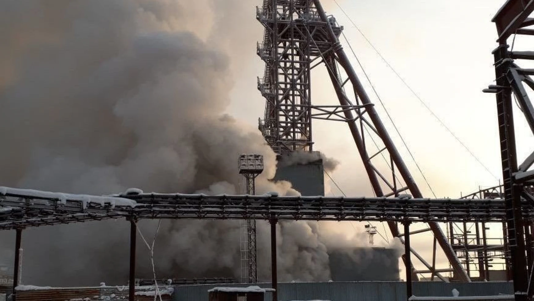 Rusya'da madende mahsur kalan 9 işçi yaşamını yitirdi