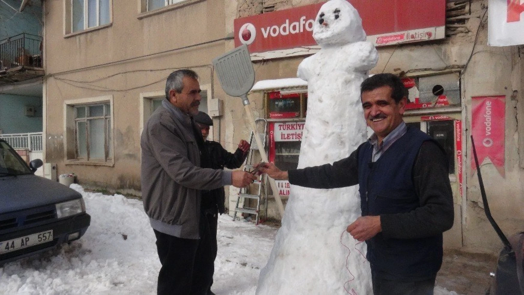 Doğanşehir'de kar sevinci