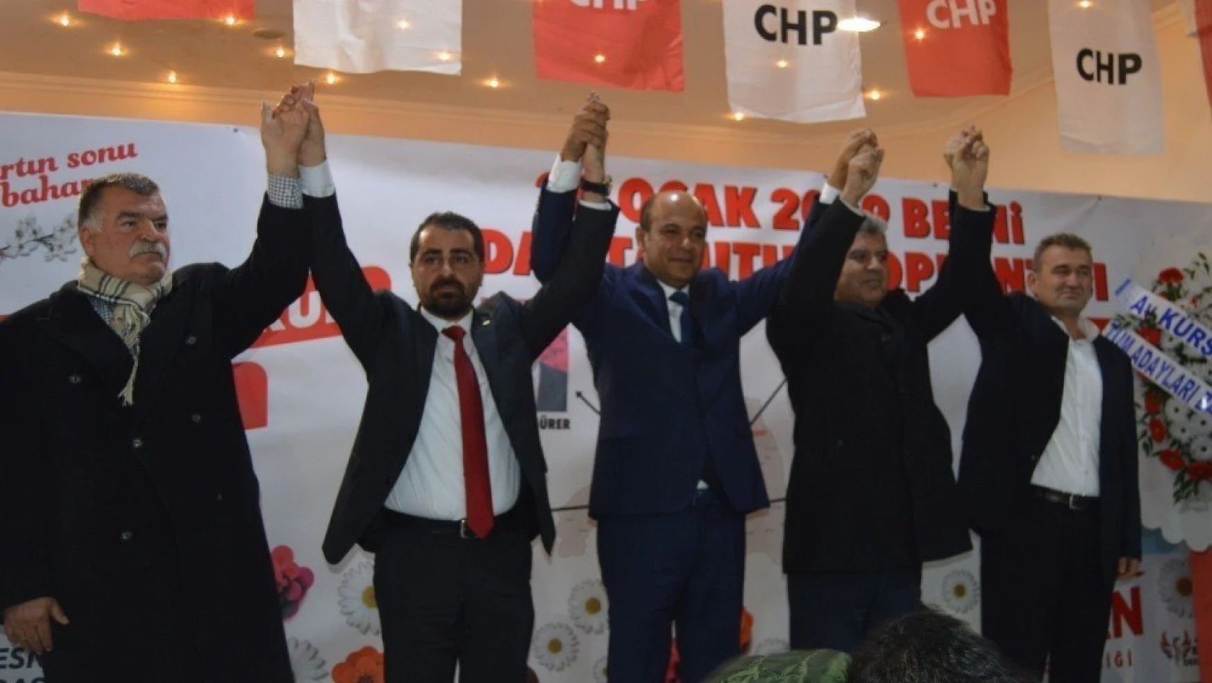 CHP'nin Besni ve belde belediye başkan adayları tanıtıldı