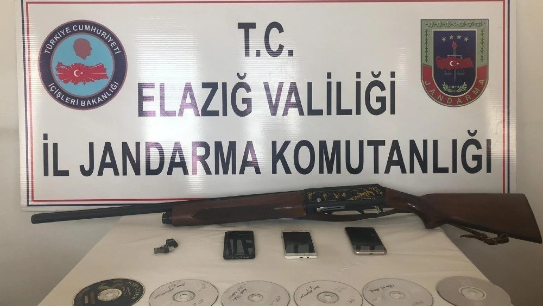 Elazığ'da terör operasyonu: 1'i HDP ilçe başkanı 4  gözaltı