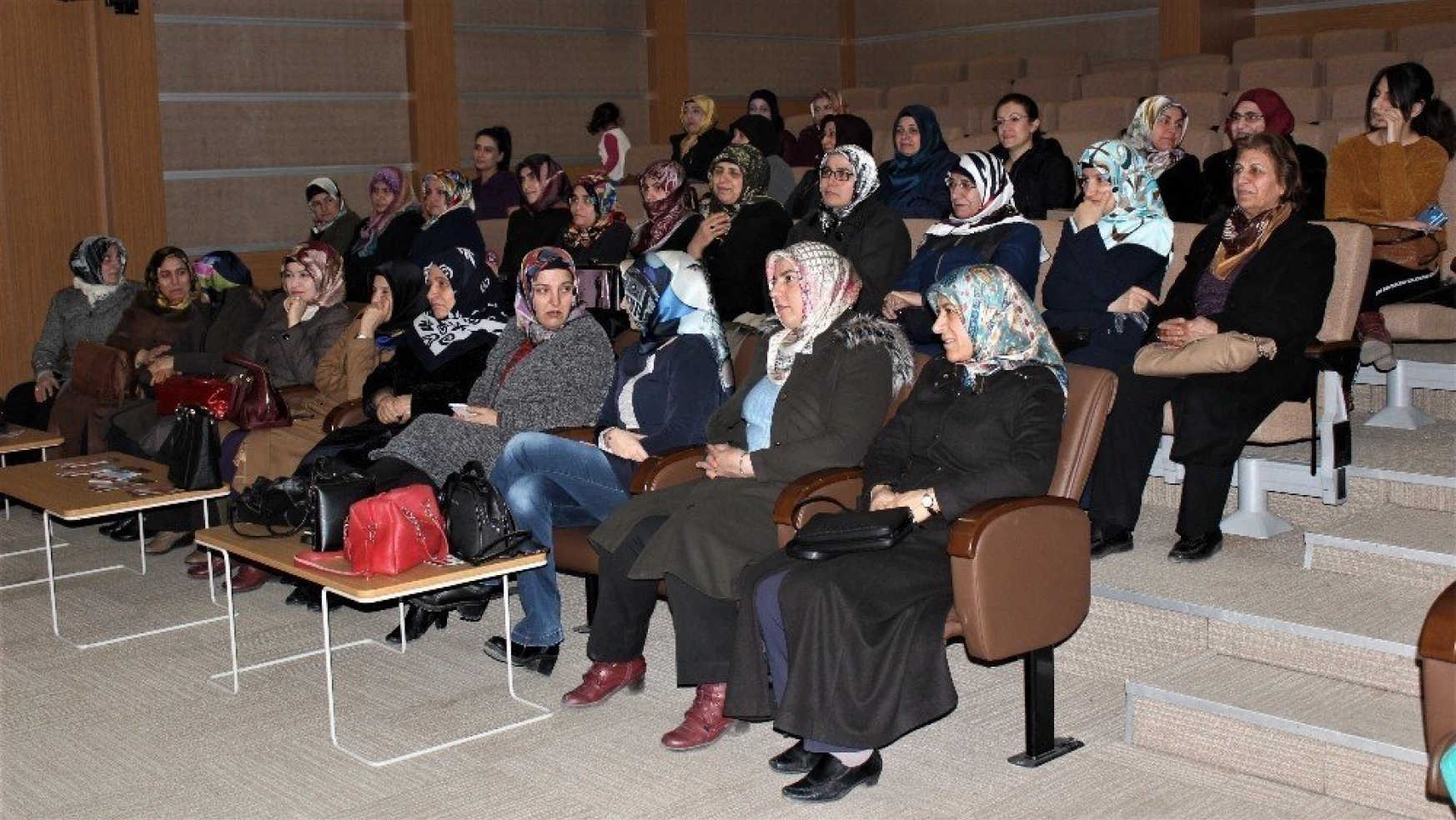 Elazığ'da 'Sağlıklı Yaşam' semineri