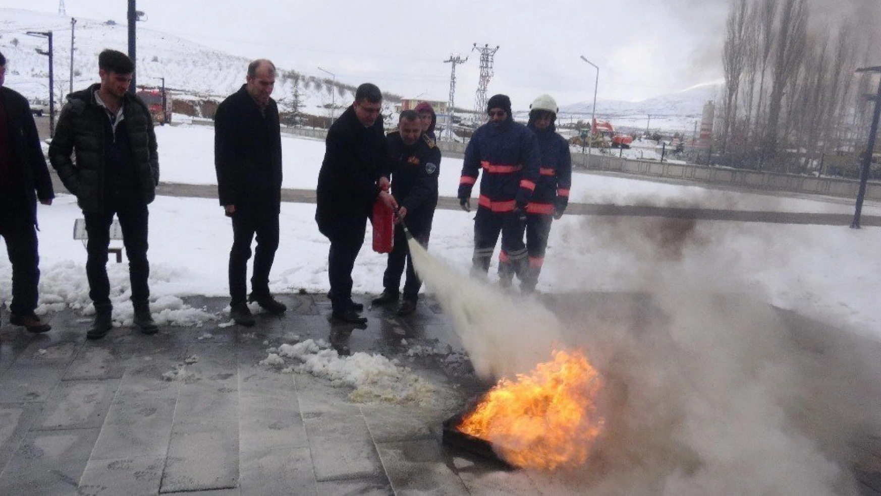Turgut Özal Üniversitesi'nde yangın tatbikatı