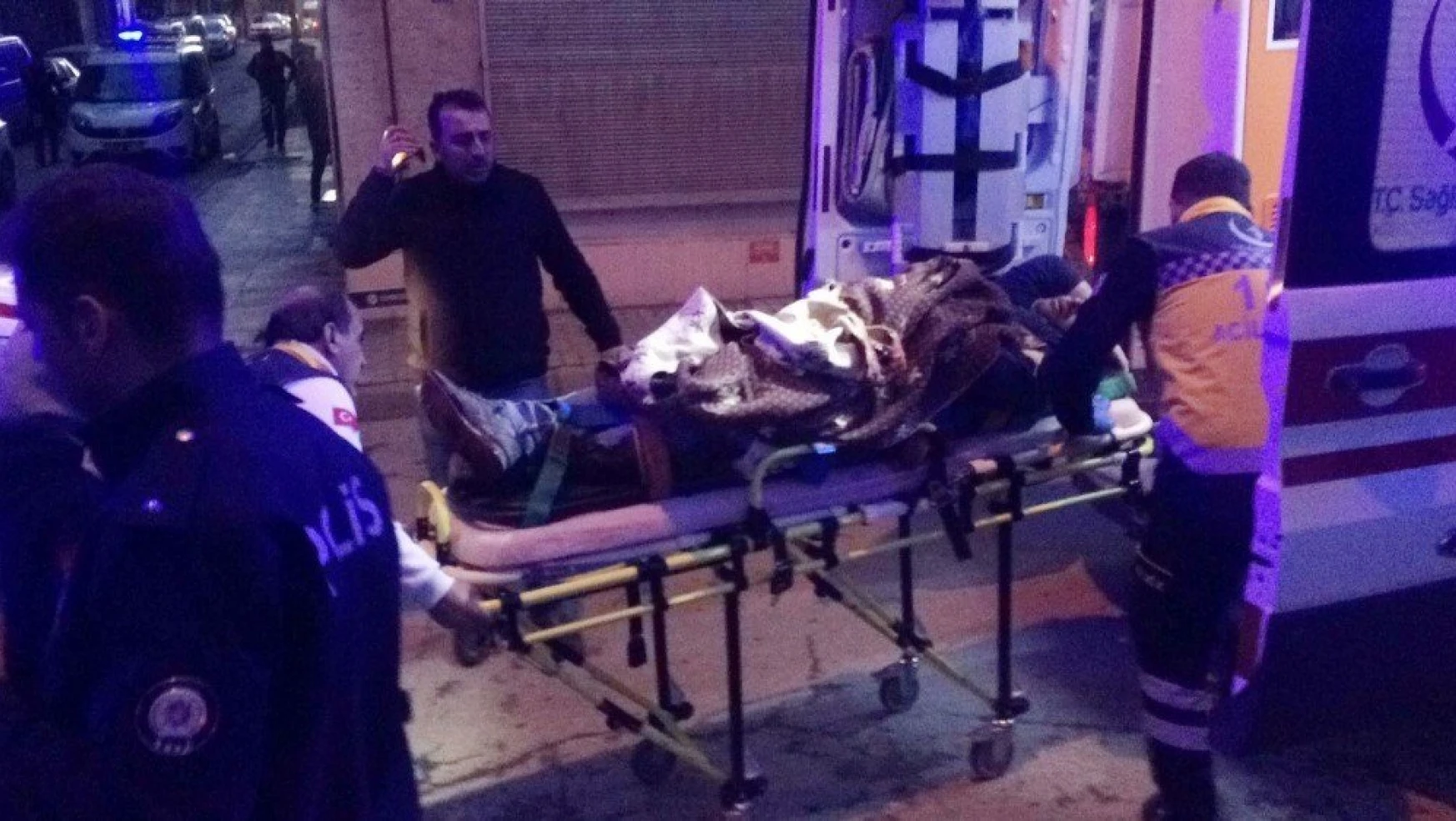 Elazığ'da iş yerine silahlı saldırı: 4 yaralı