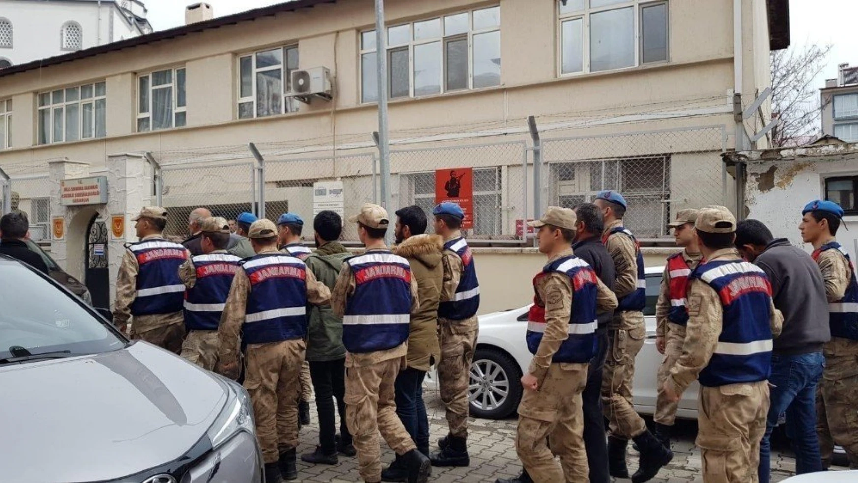 Elazığ'da PKK/KCK operasyonu: 7 gözaltı