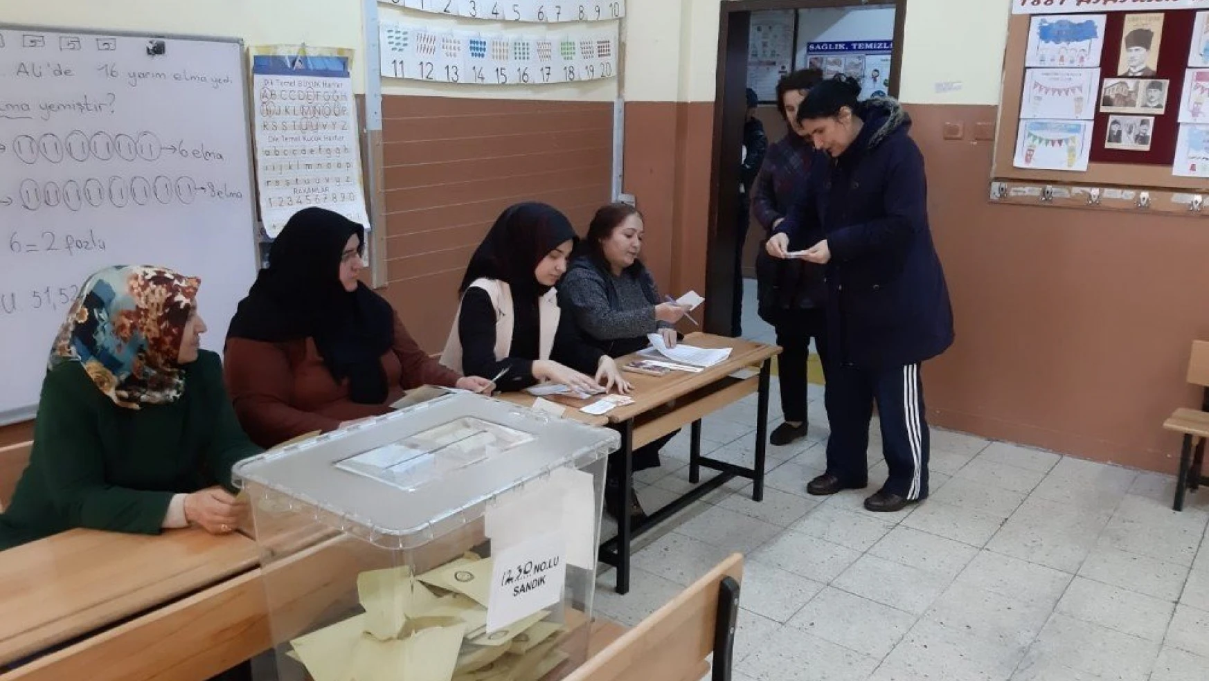 Malatya'da oy verme işlemi sürüyor