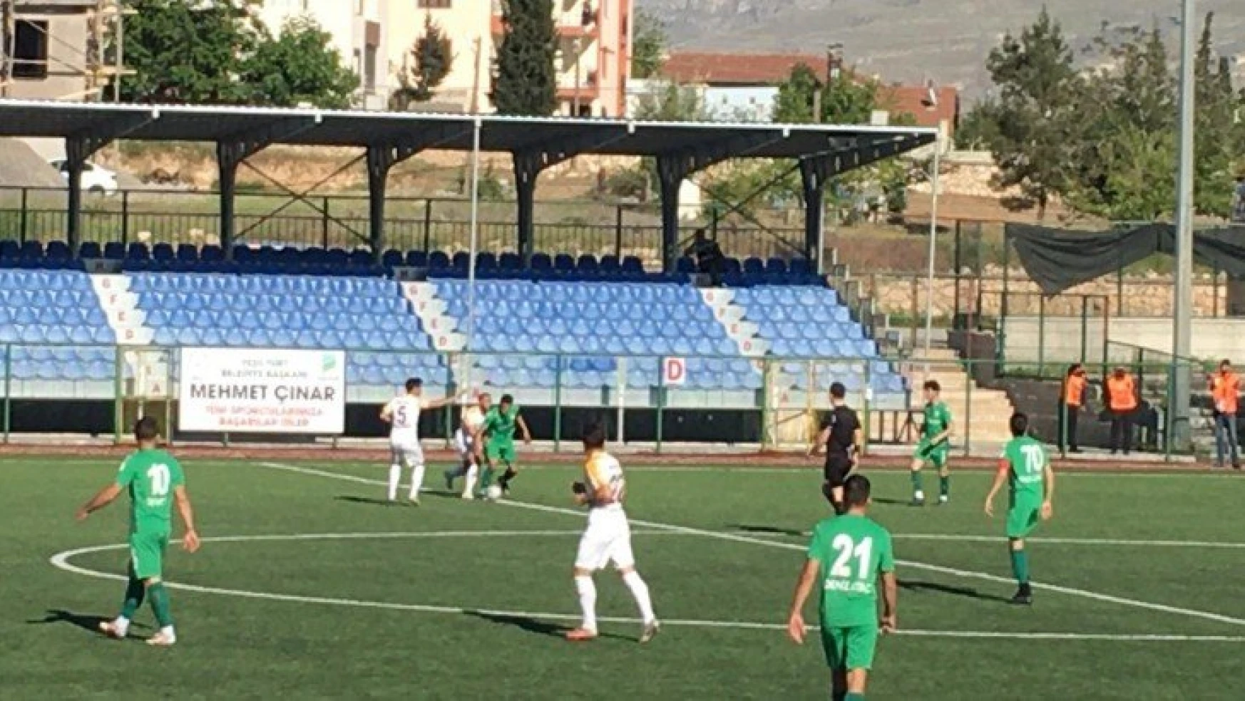 Yeşilyurt Belediyespor yarı finalde