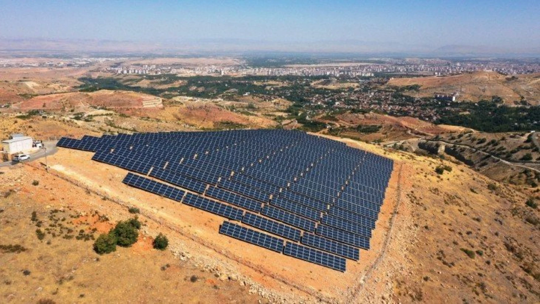 4 milyon 466 bin TL maliyetle güneş enerji santrali kuruldu