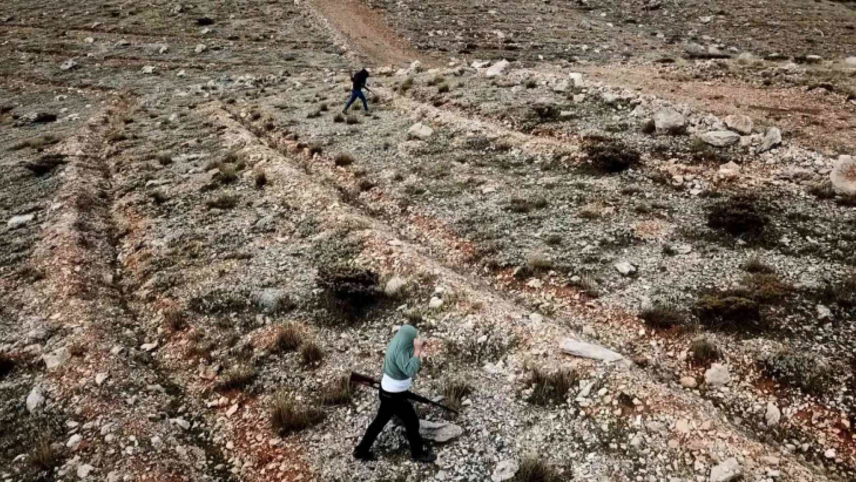Adıyaman'da kaçak avcılar dron ile kovalandı