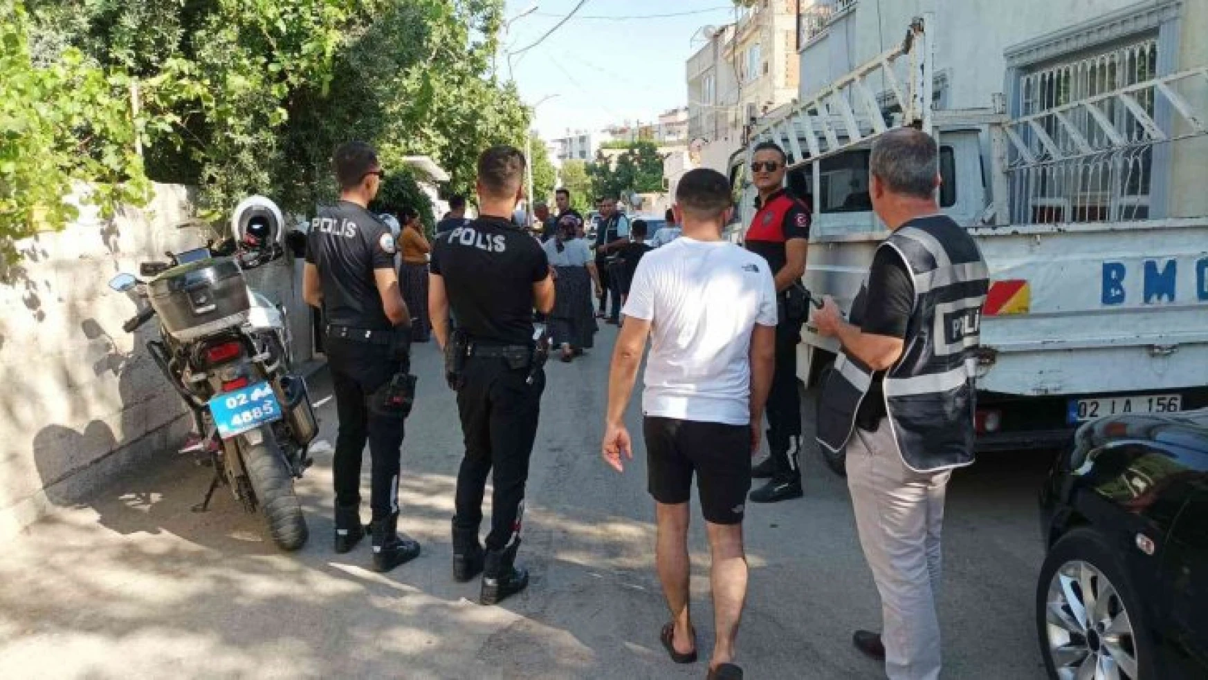 Adıyaman'da, komşular arası silahlı kavga: 2 gözaltı