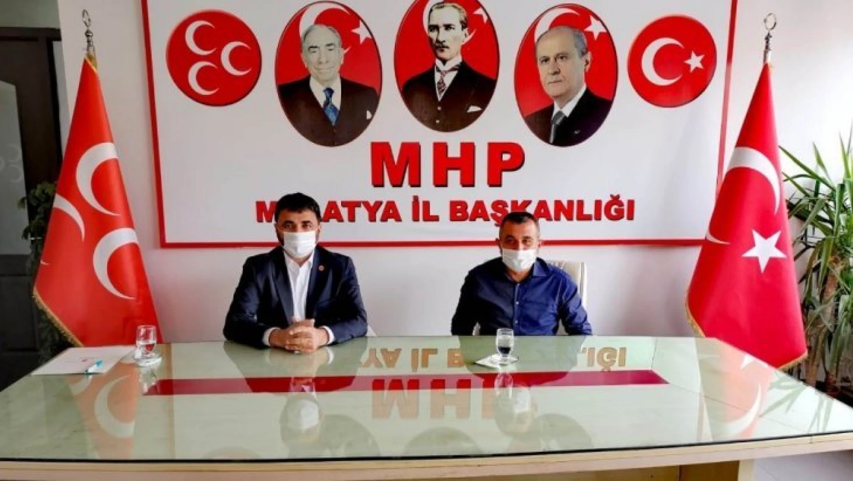 AK Parti il Başkanı Koca'dan MHP il Başkanı Samanlı'ya ziyaret
