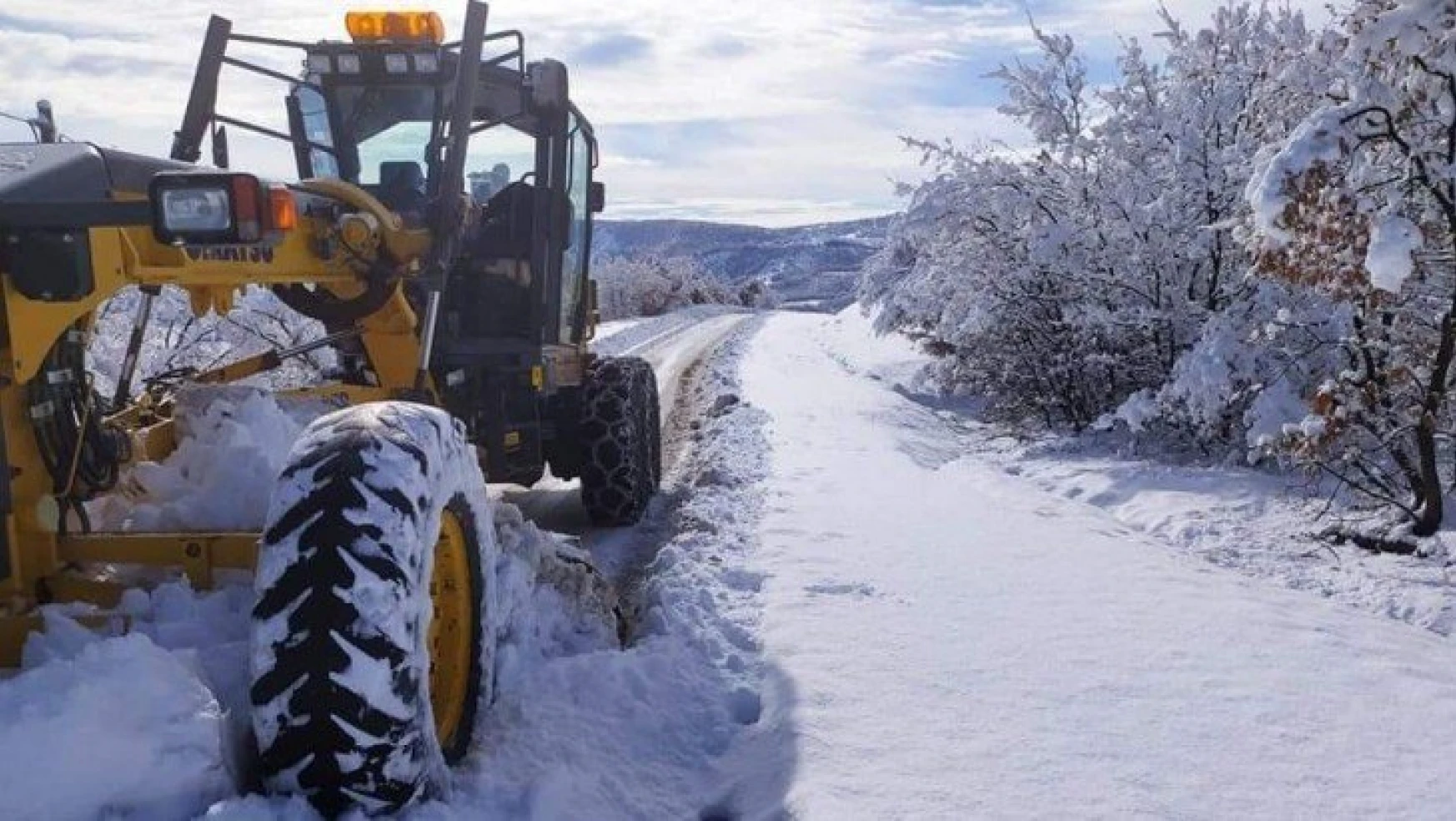 Arguvan'ın yüksek kesimlerinde kar etkili oluyor
