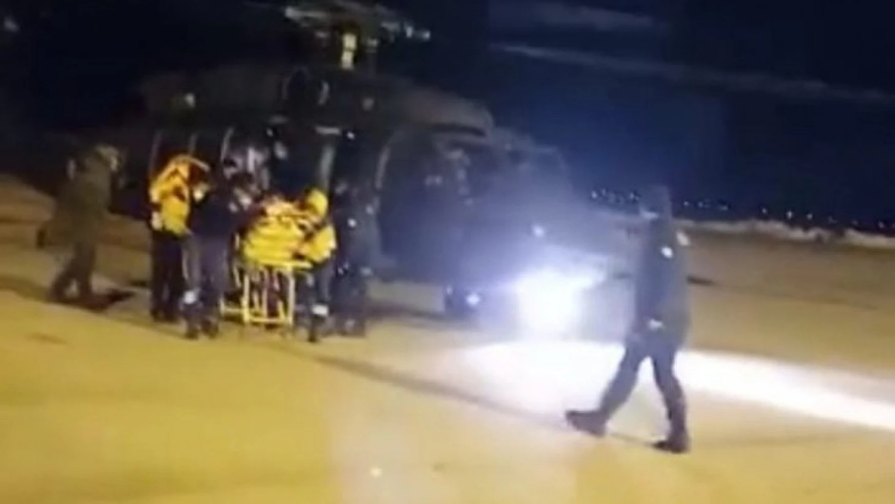 Askeri helikopter köpek saldırısına uğrayan çocuk için havalandı