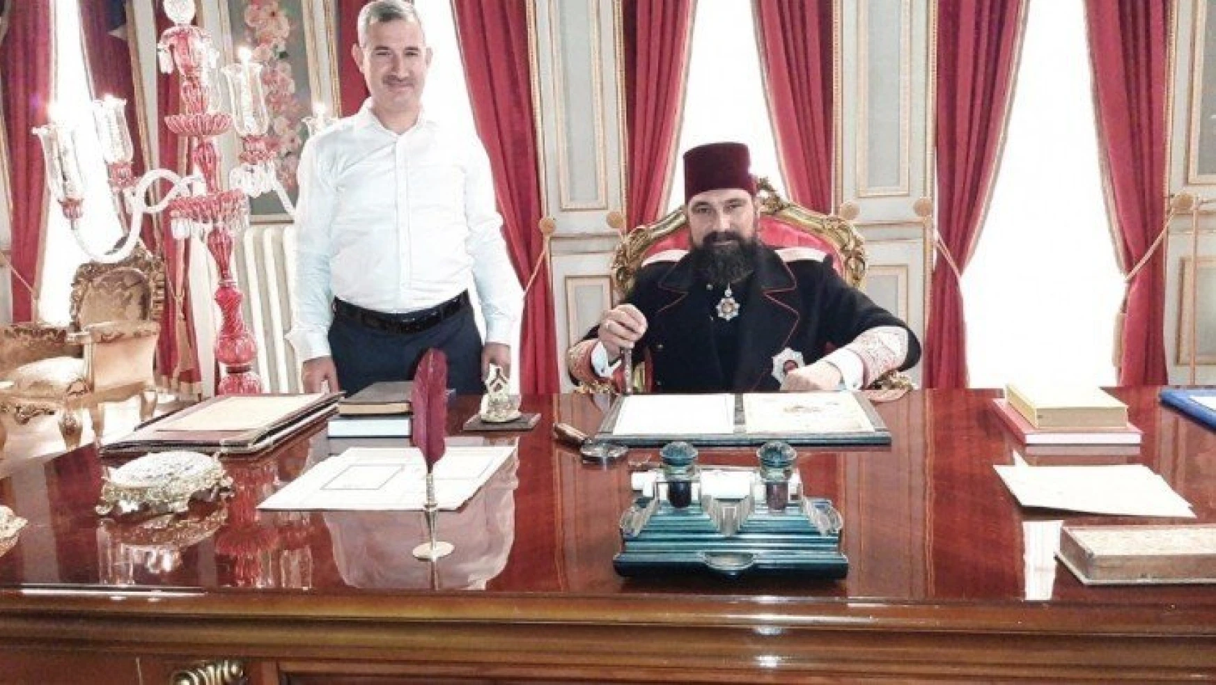 Başkan Çınar, 'Payitaht-Abdulhamid' dizi setini ziyaret etti