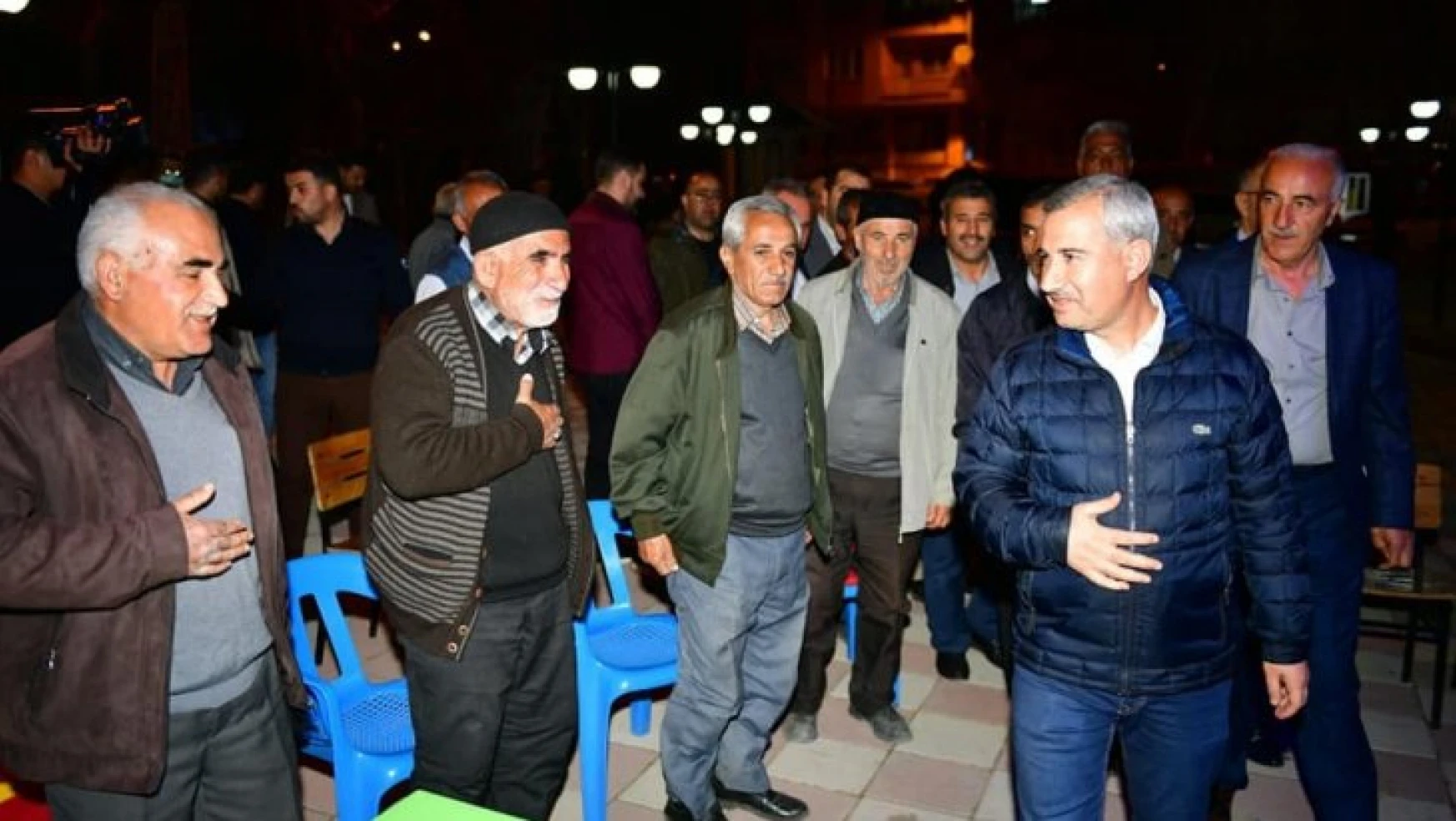 Başkan Çınar, Dilek sakinleriyle bir araya geldi