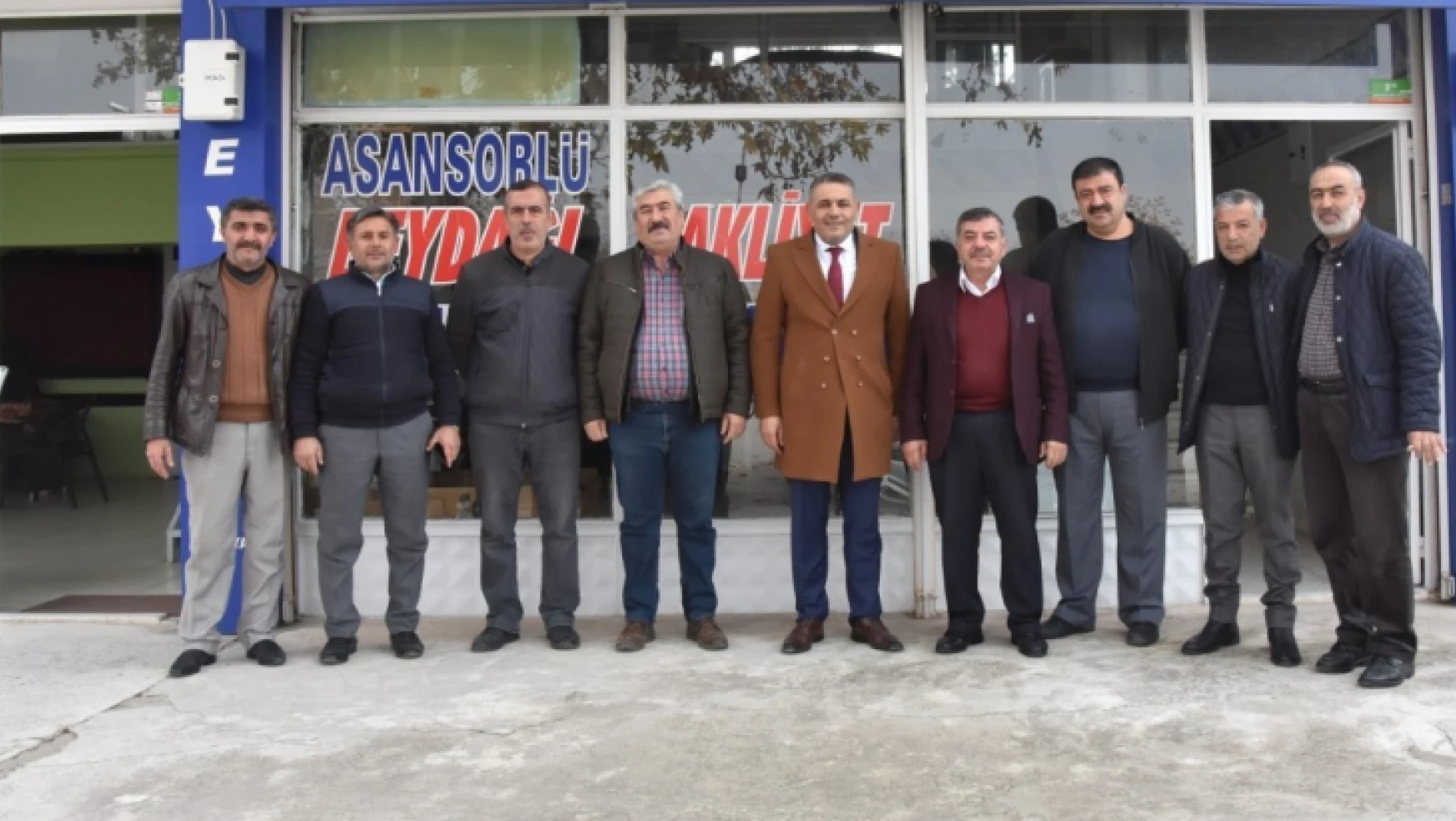 Başkan Sadıkoğlu: 'Malatya'nın yükünü taşıyorlar'