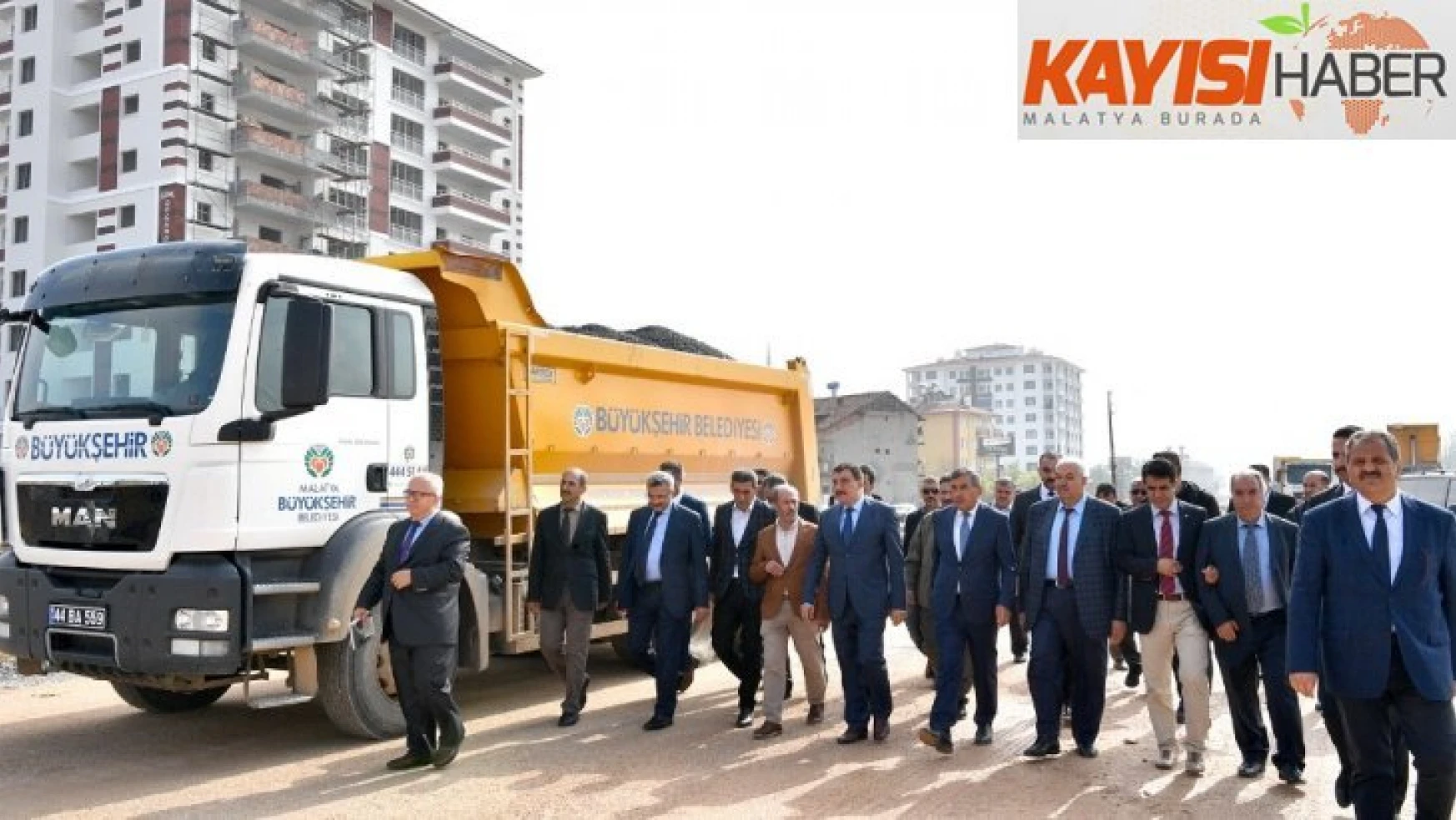 Belediye Başkanı Gürkan Altın Kayısı Bulvarında inceleme yaptı