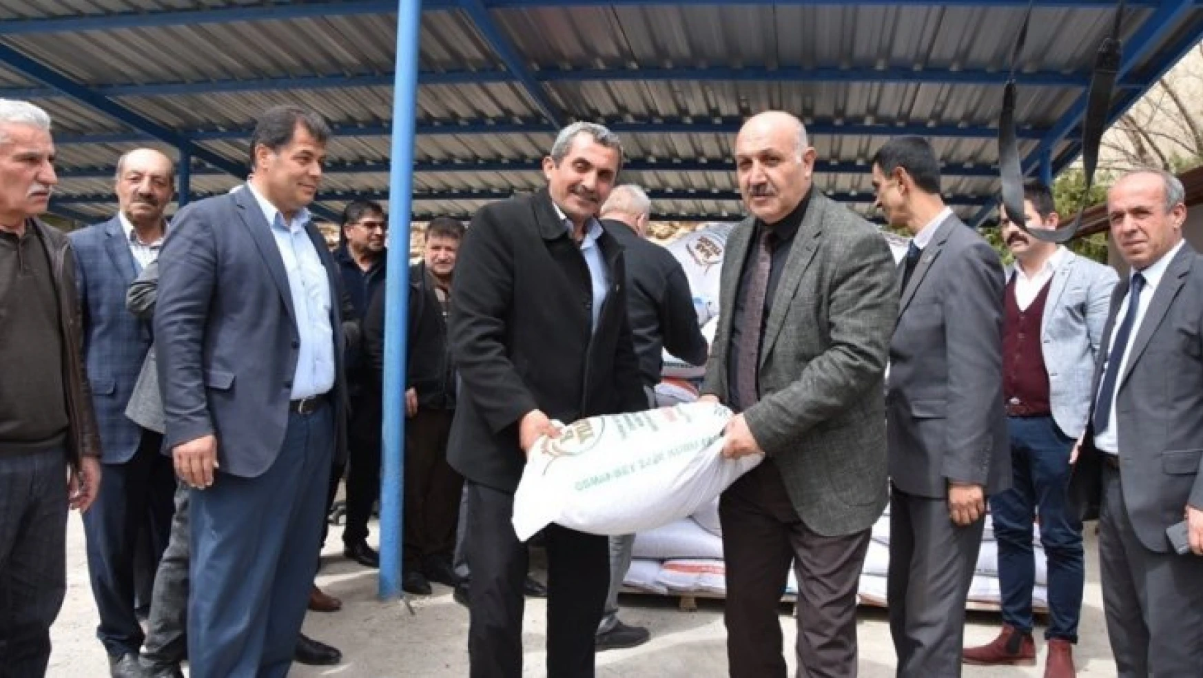 Doğanşehir'de yüzde 75 hibeli kuru fasulye tohumu dağıtıldı