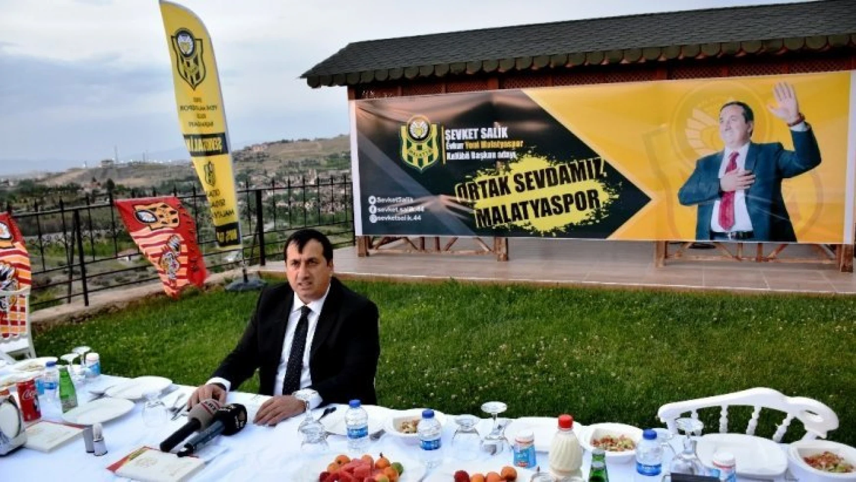 E. Yeni Malatyaspor'da Şevket Salik adaylığını açıkladı