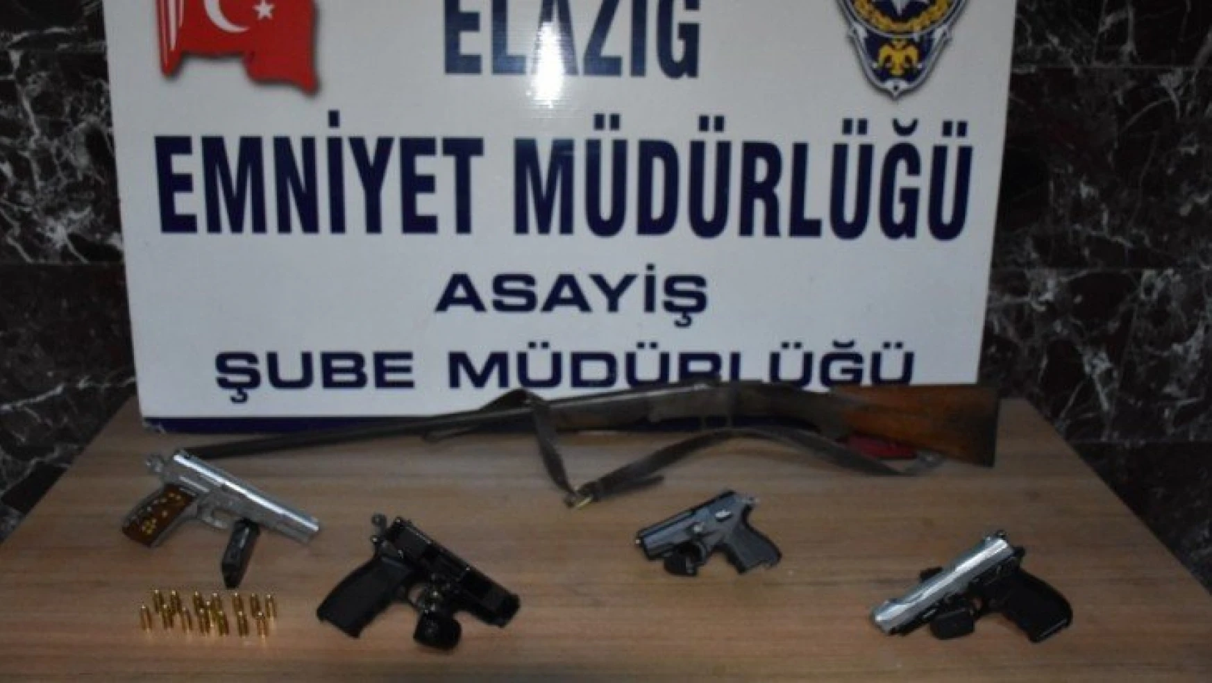 Elazığ'da çeşitli suçlardan aranıp yakalanan 30 şüpheli tutuklandı
