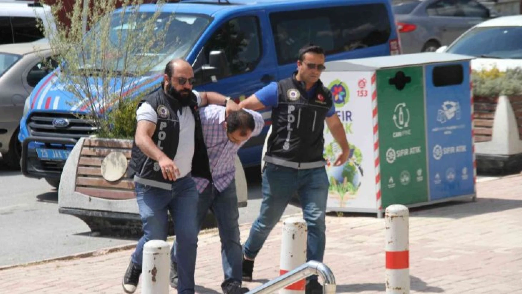 Elazığ'da polis ekipleri uyuşturucu tacirlerine göz açtırmıyor