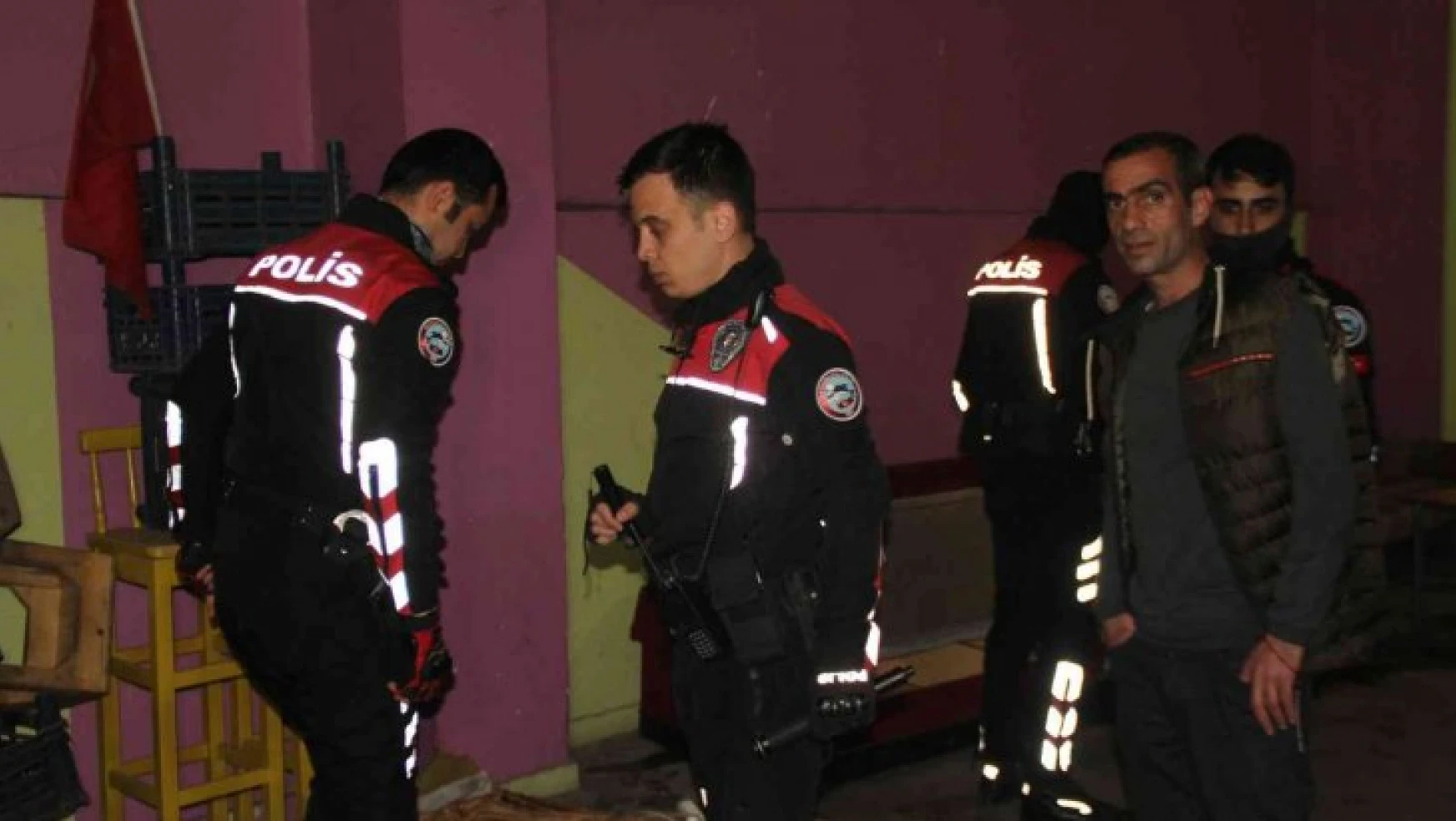 Elazığ'da polis suçlulara göz açtırmıyor