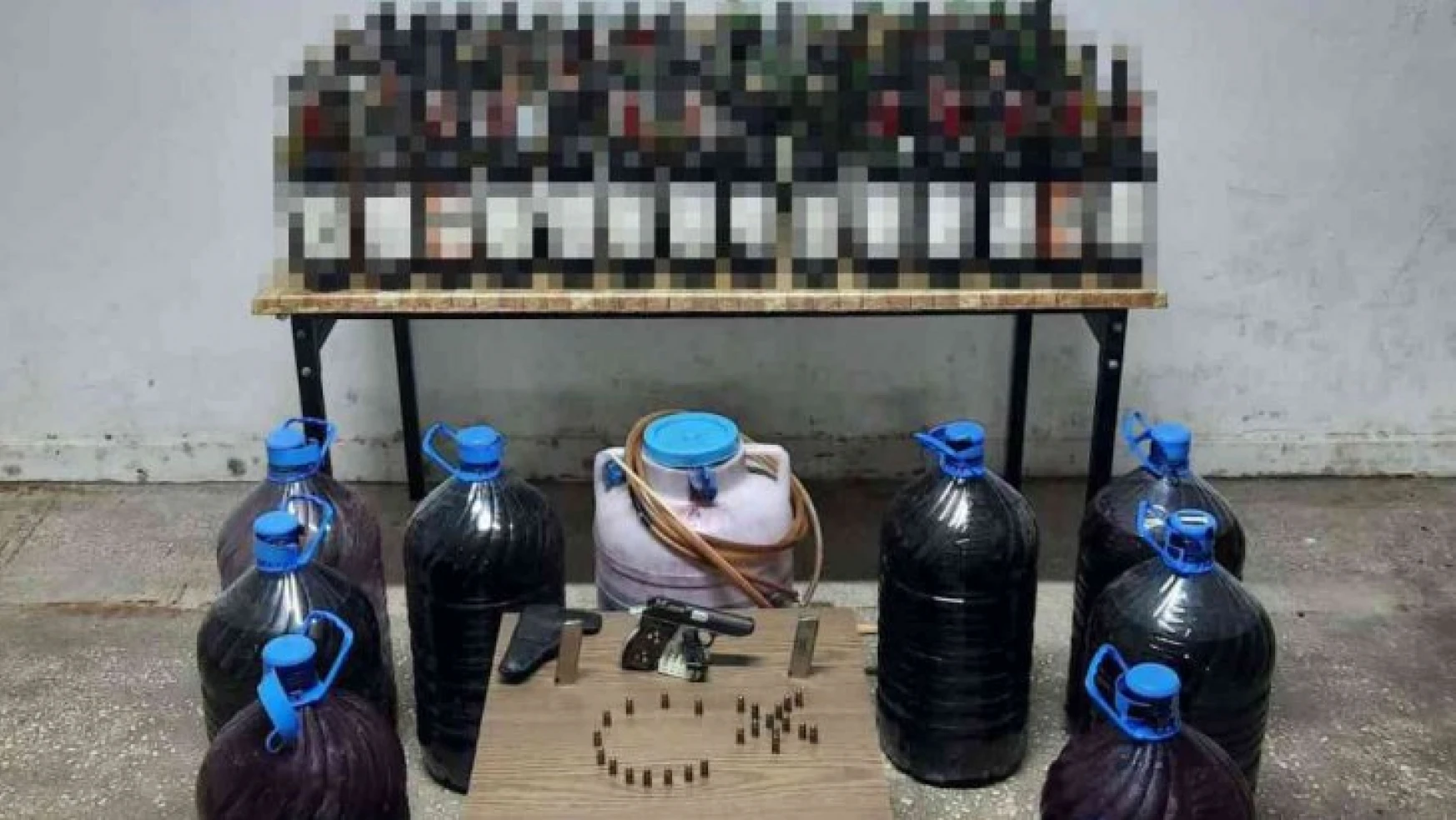 Elazığ'da yılbaşı öncesi jandarmadan sahte içki operasyonu