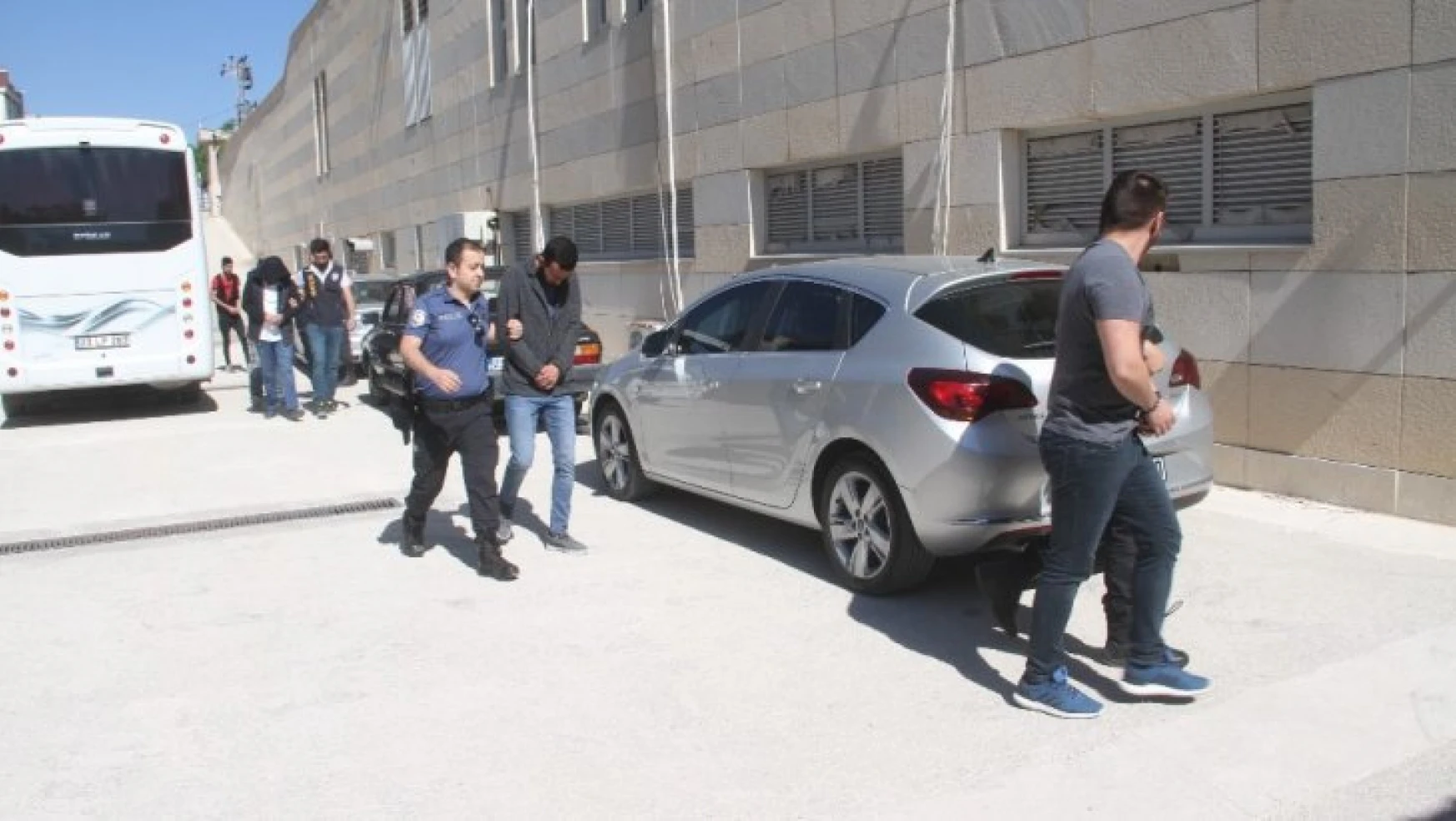 Elazığ'da sanal bahis operasyonu: 5 tutuklama