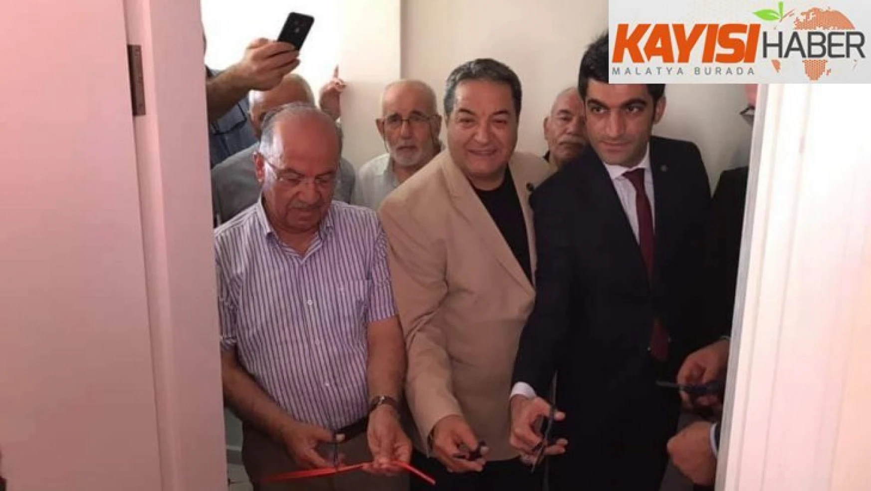 Fırat Çakıroğlu adına kütüphane açıldı