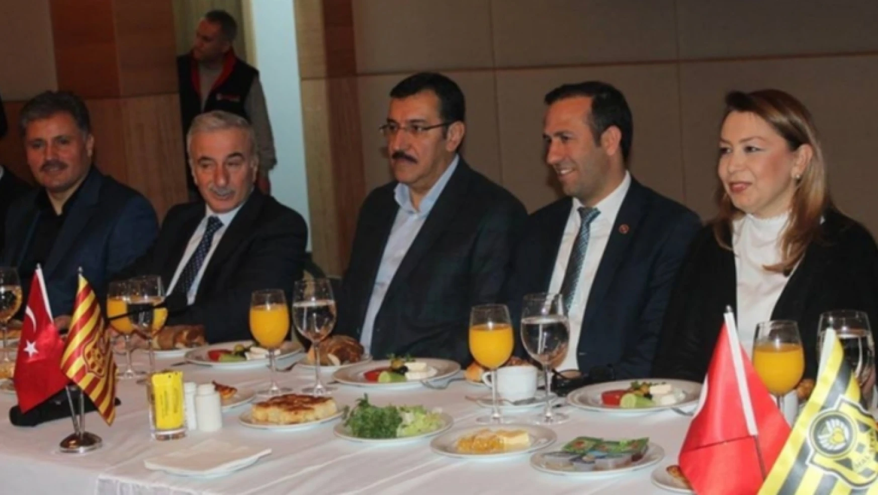 İstanbul'da Yeni Malatyaspor'a destek toplantısı