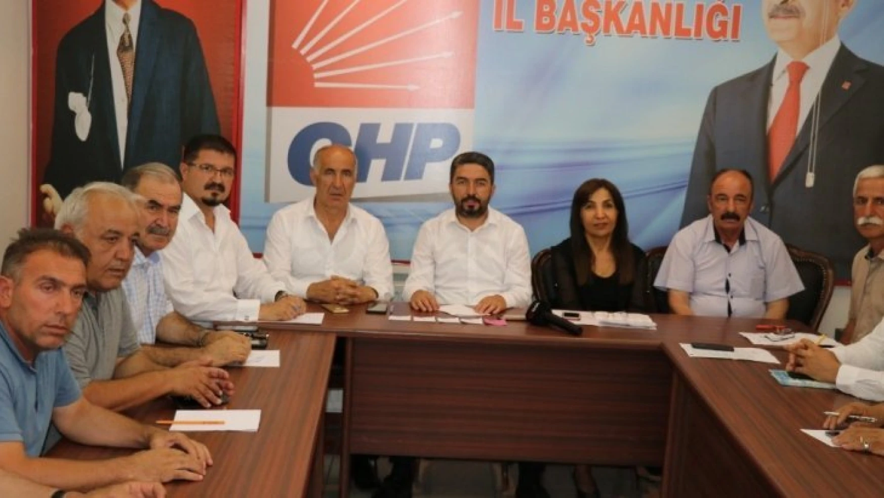 Enver Kiraz'dan belediyeye eleştiri