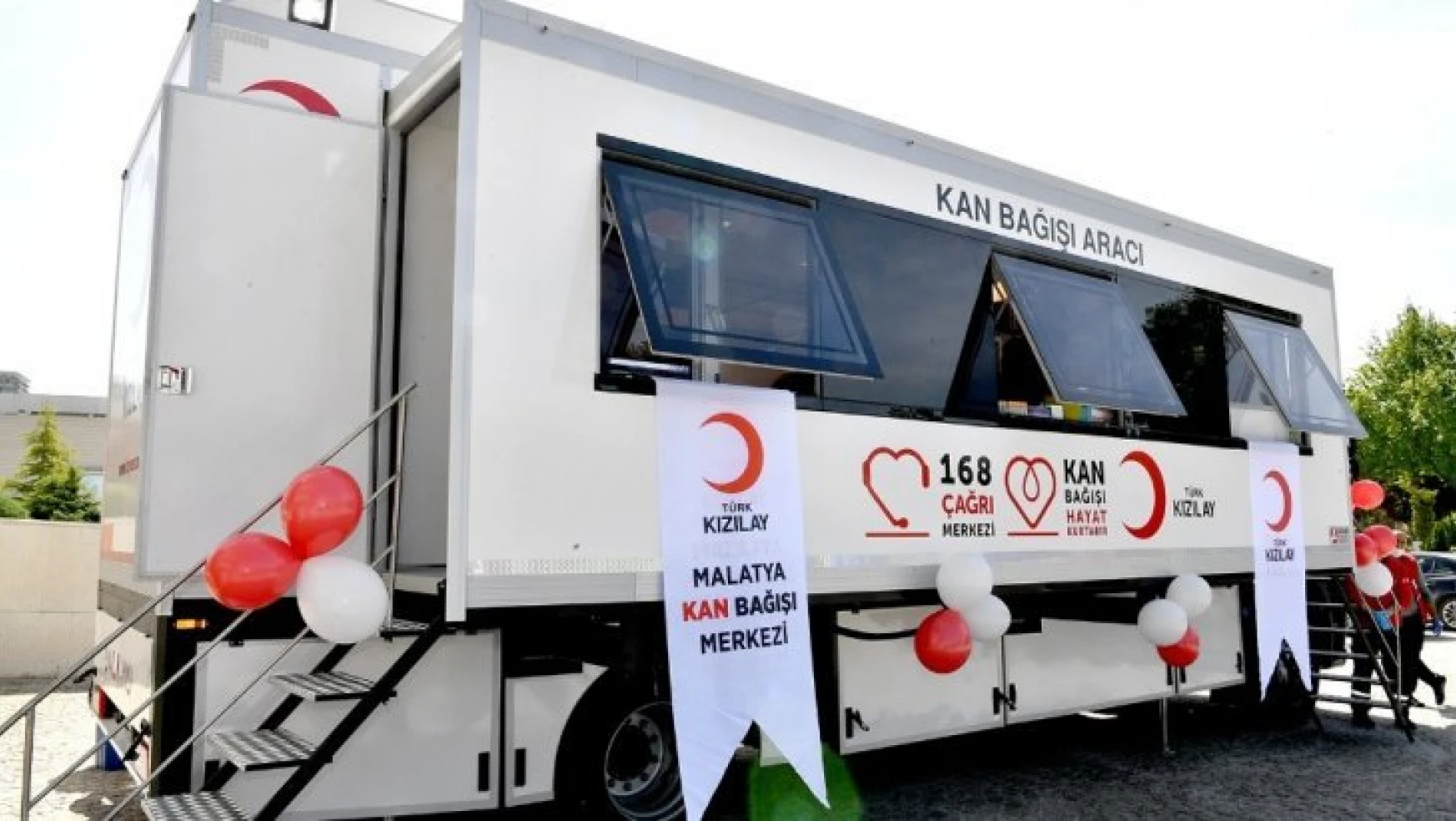 Kızılay'dan Malatya'ya yeni mobil kan bağışı aracı