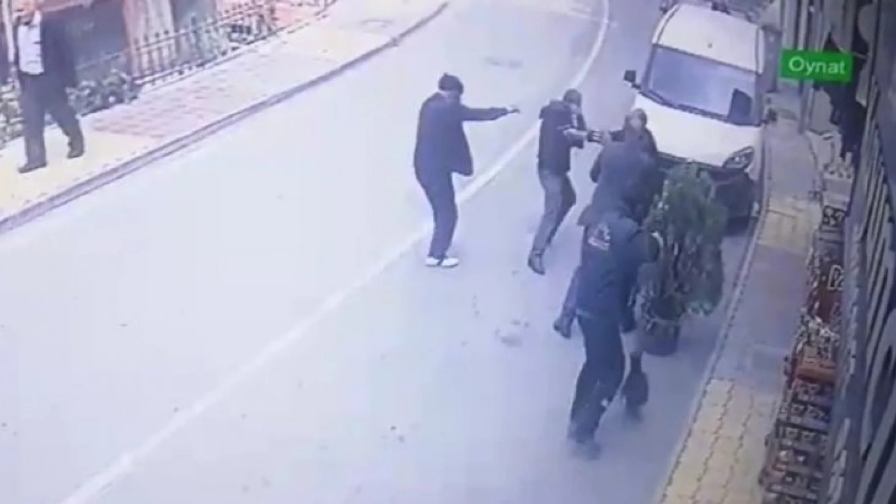 Malatya'da cinayet anı saniye saniye kameraya yansıdı