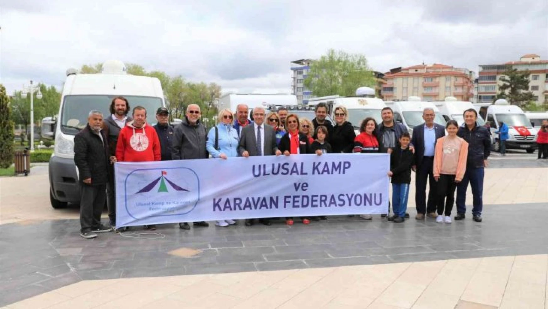 Malatya'da karavan festivali kortej yürüyüşü ile başladı