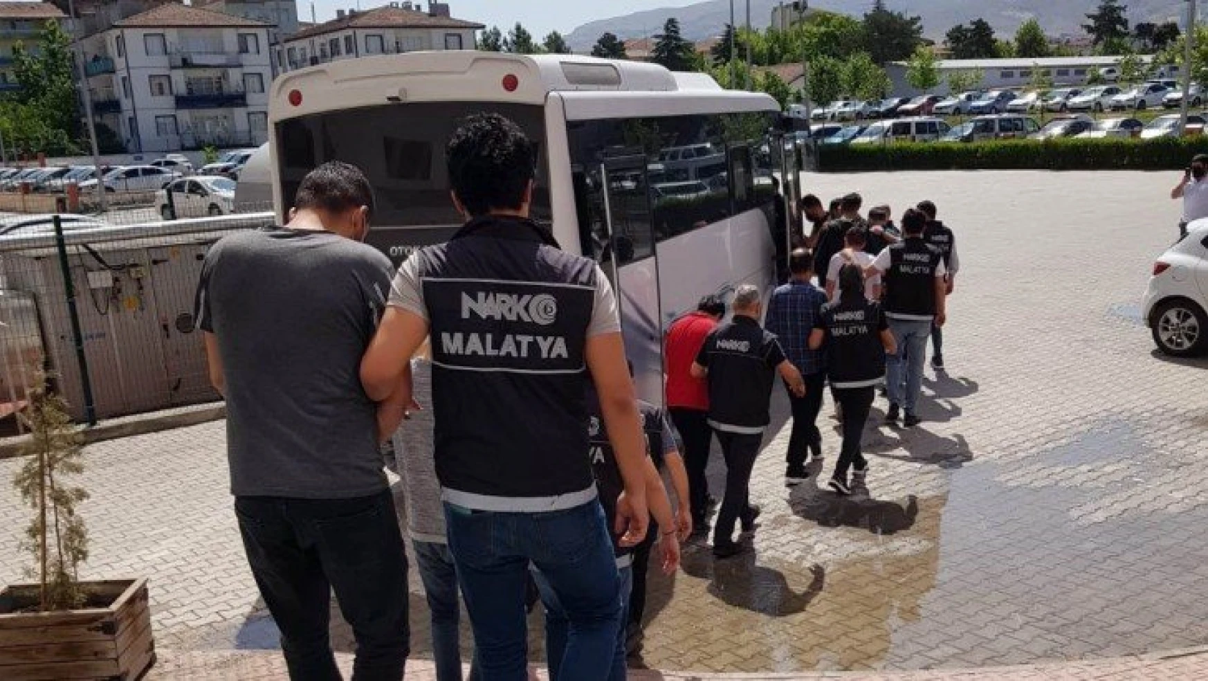 Malatya'da torbacı operasyonu: 17 tutuklama