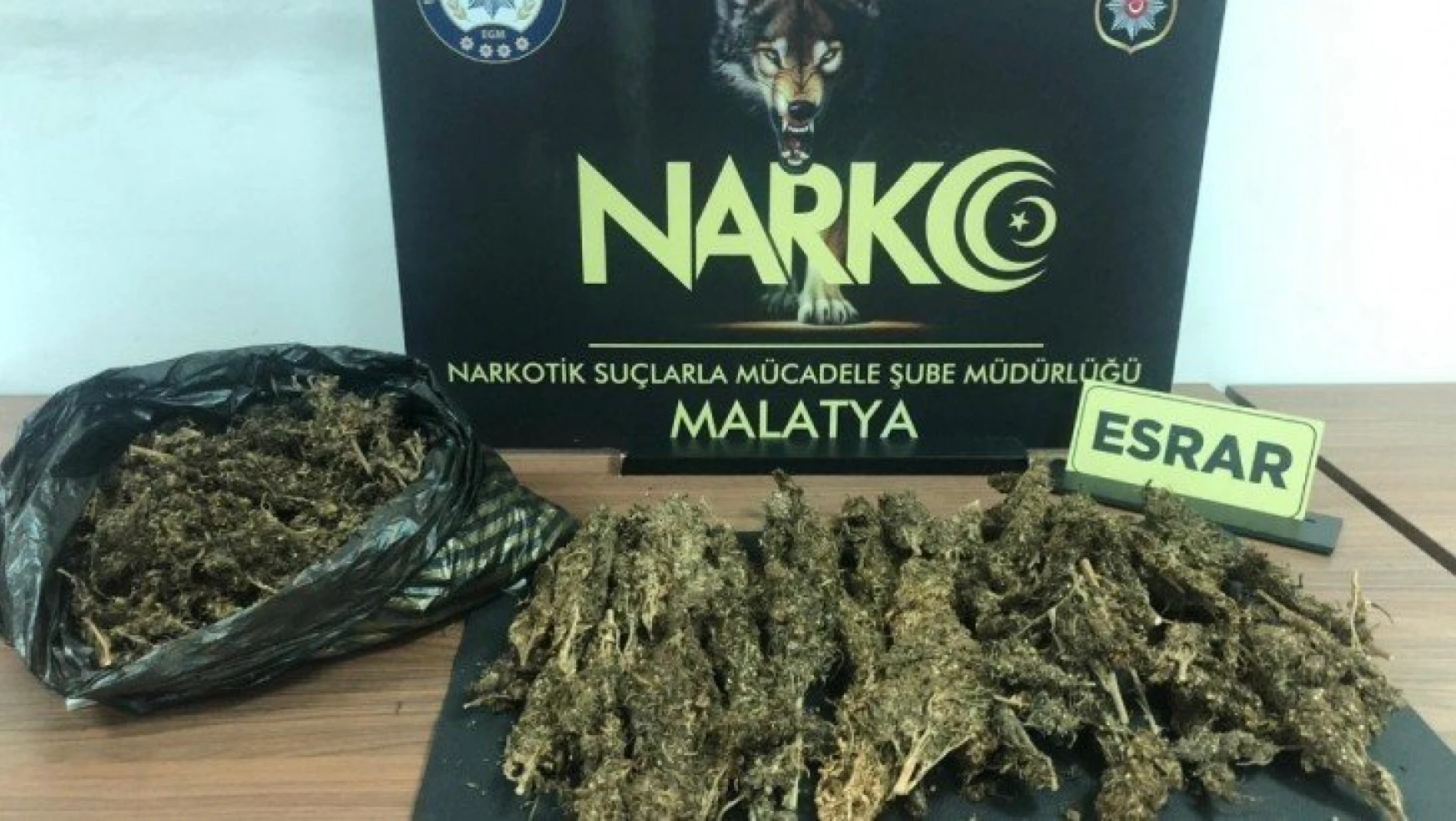 Malatya'da uyuşturucu ile mücadele de 1 kilo esrar ele geçirildi