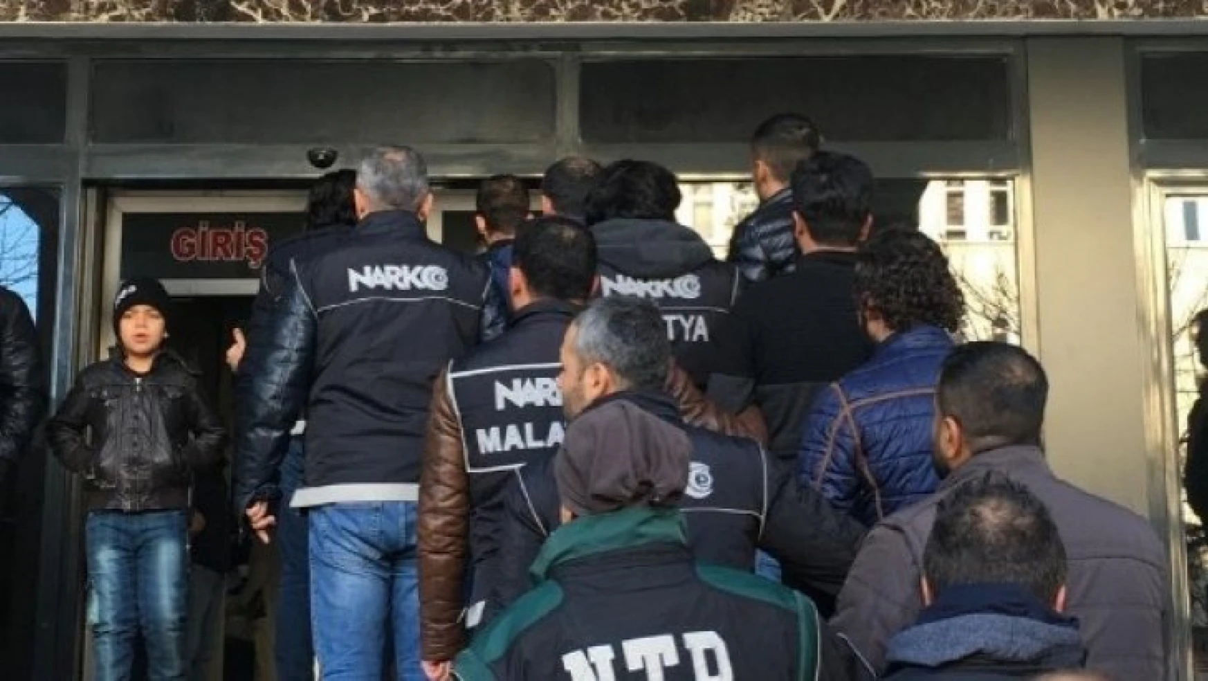 Malatya'da uyuşturucu operasyonu: 9 gözaltı